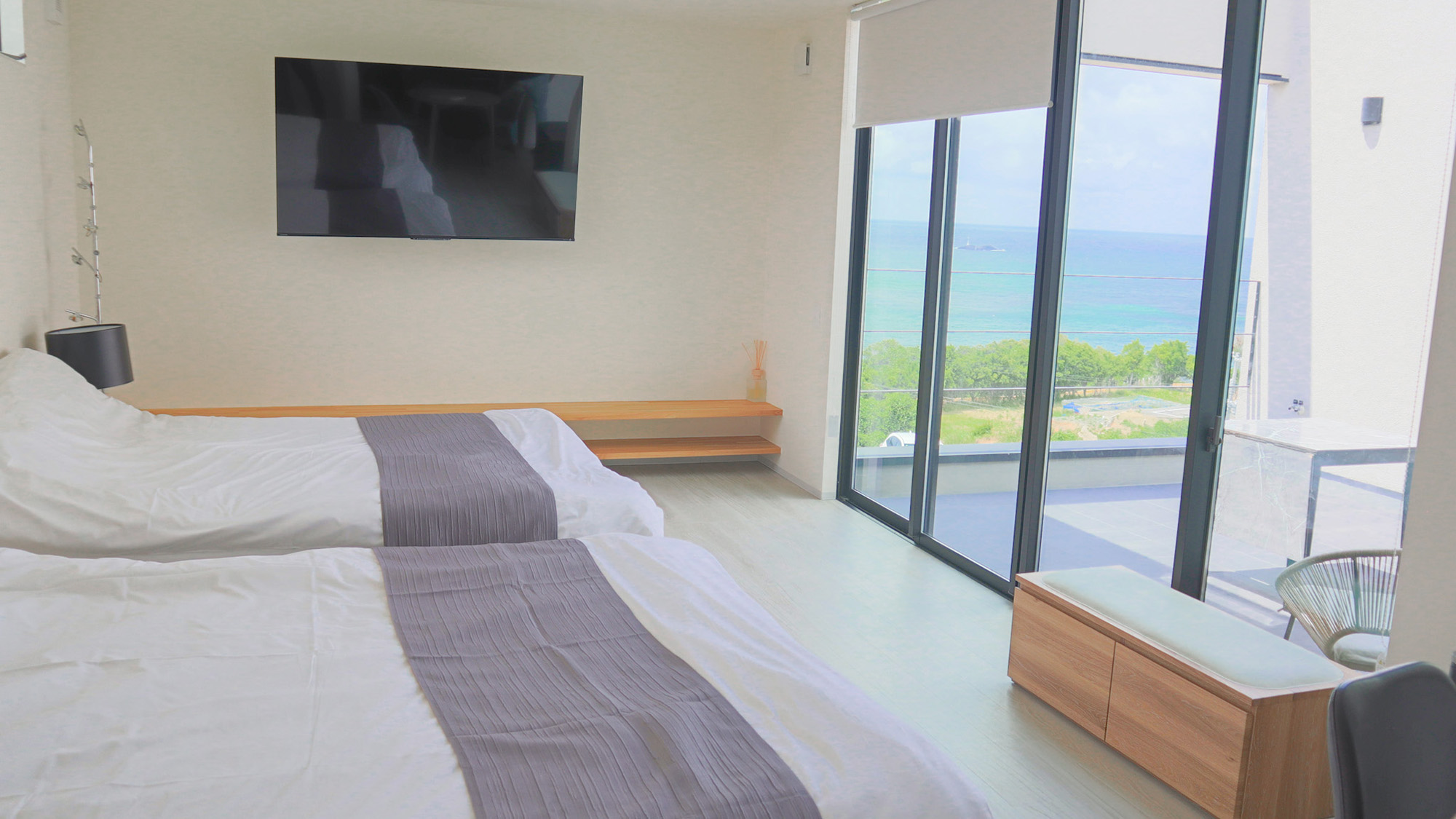 ・【A棟2・ヴィラ（テラス付）】ベッドルームから直接テラスへ出られます