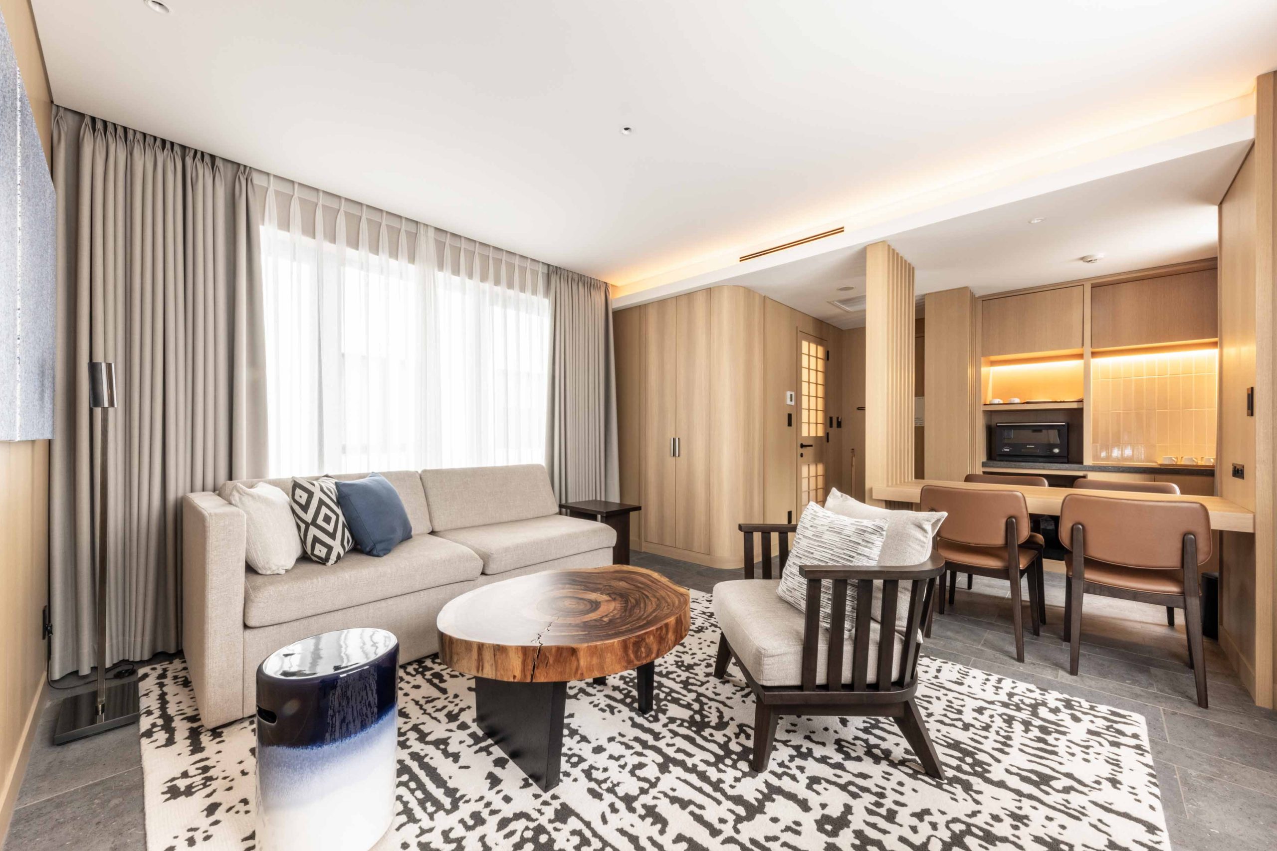 Junior Suite living area