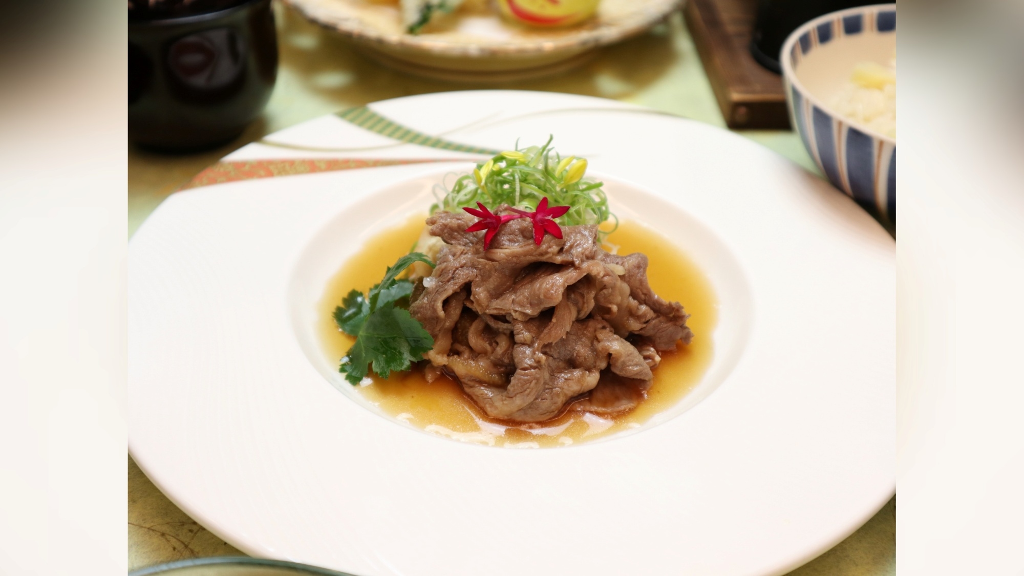 旬を味わう特撰京会席／料理長厳選の上質会席 〜夕食はお部屋食朝食は歴史的遺構關鳩楼で