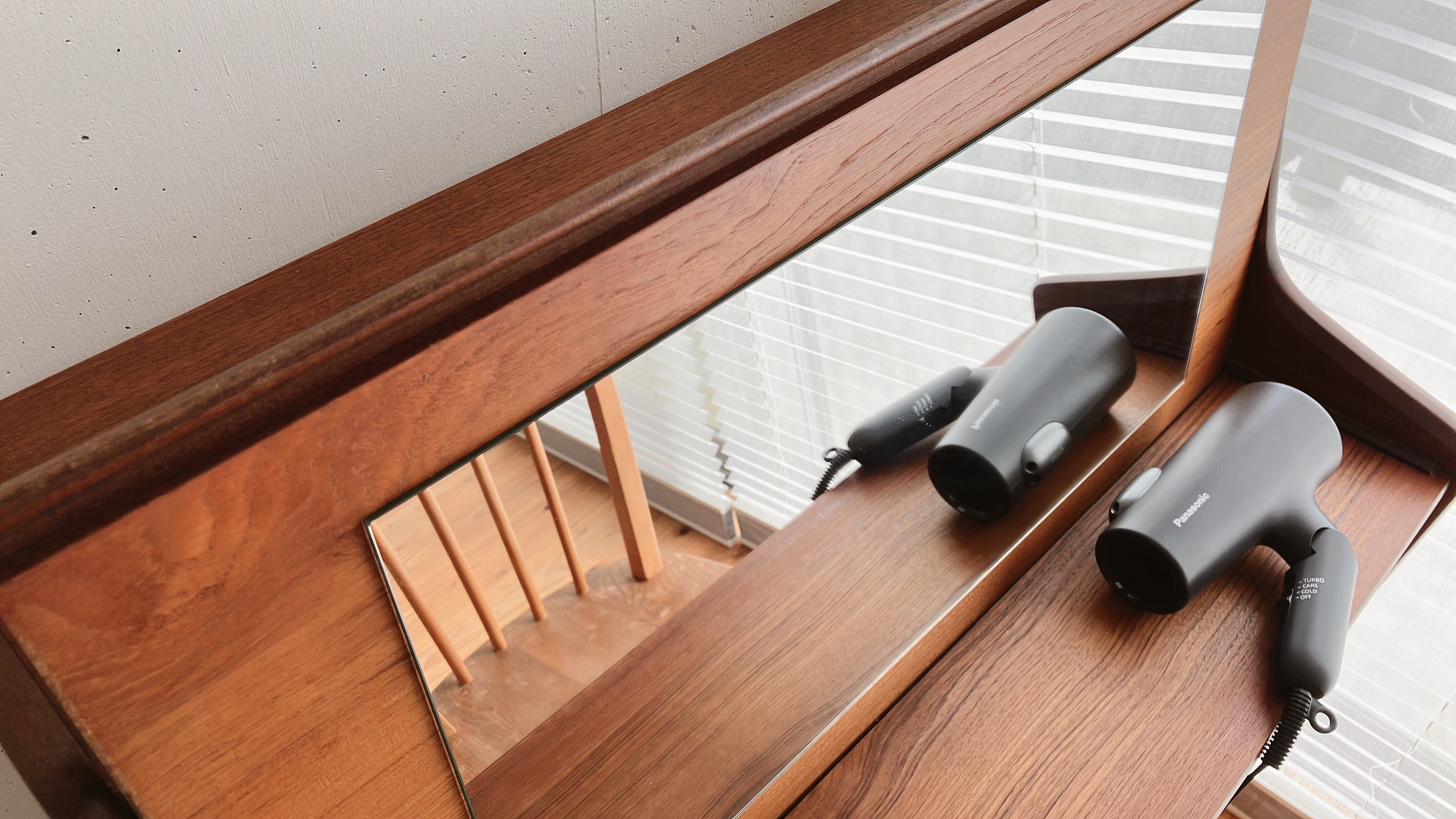 ドレッサーとドライヤー