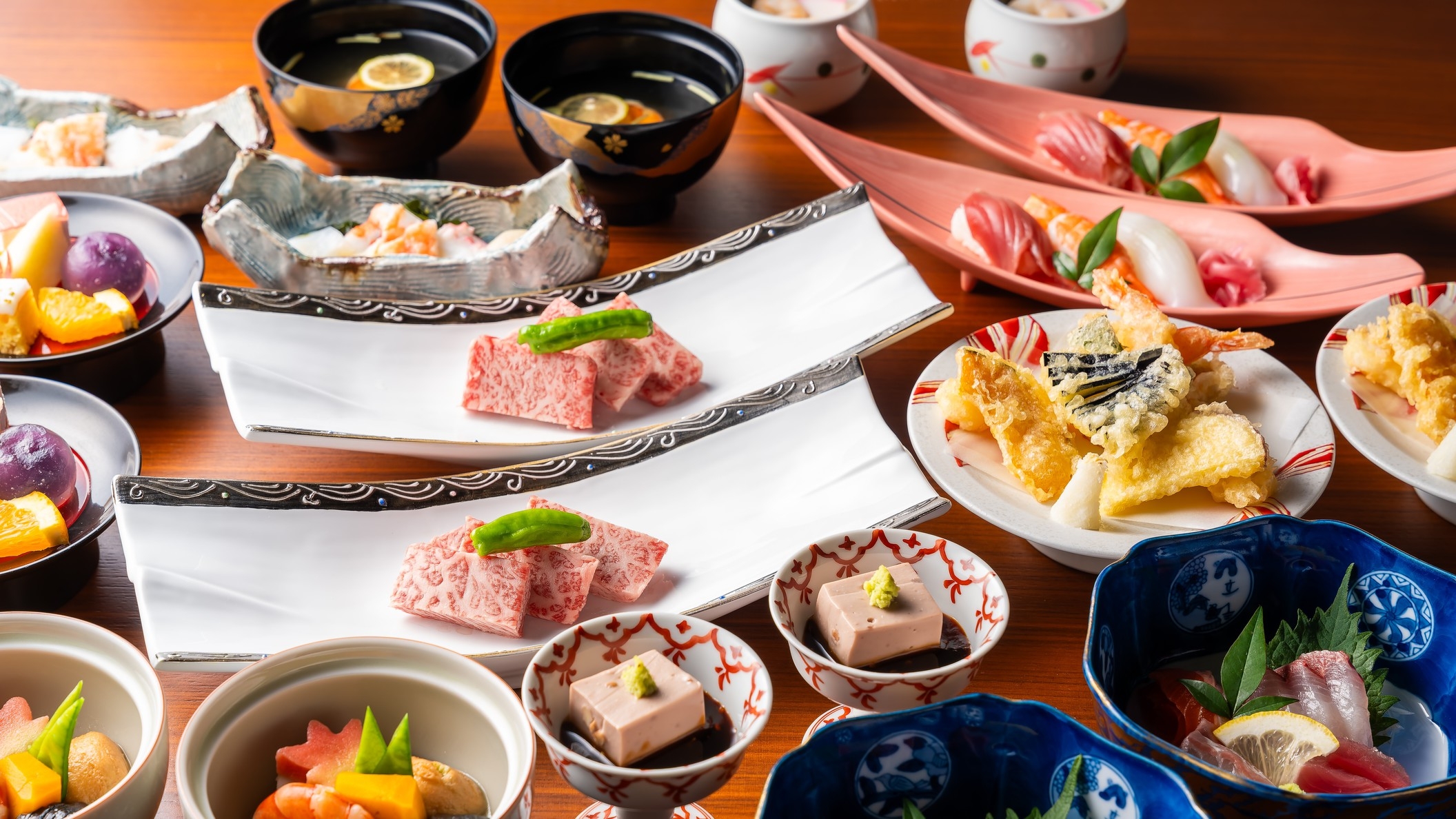 【別邸葵町】〈夕食付〉山陰の旬の食材を堪能する会席料理コース《テイクアウト可能》