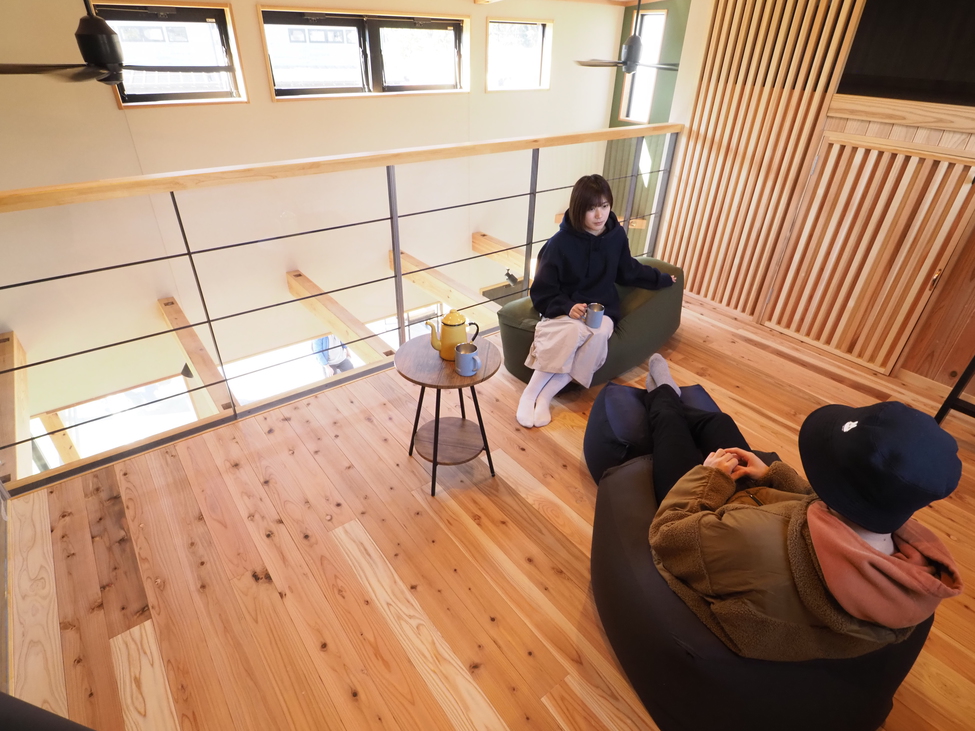 HABITA　2階
