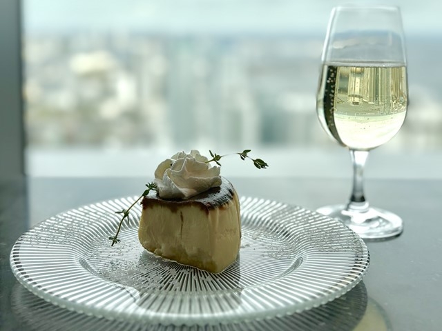 ☆Happy Anniversary☆42階Bar「mequ」で乾杯〜ドリンクデザート付〜（朝食付）