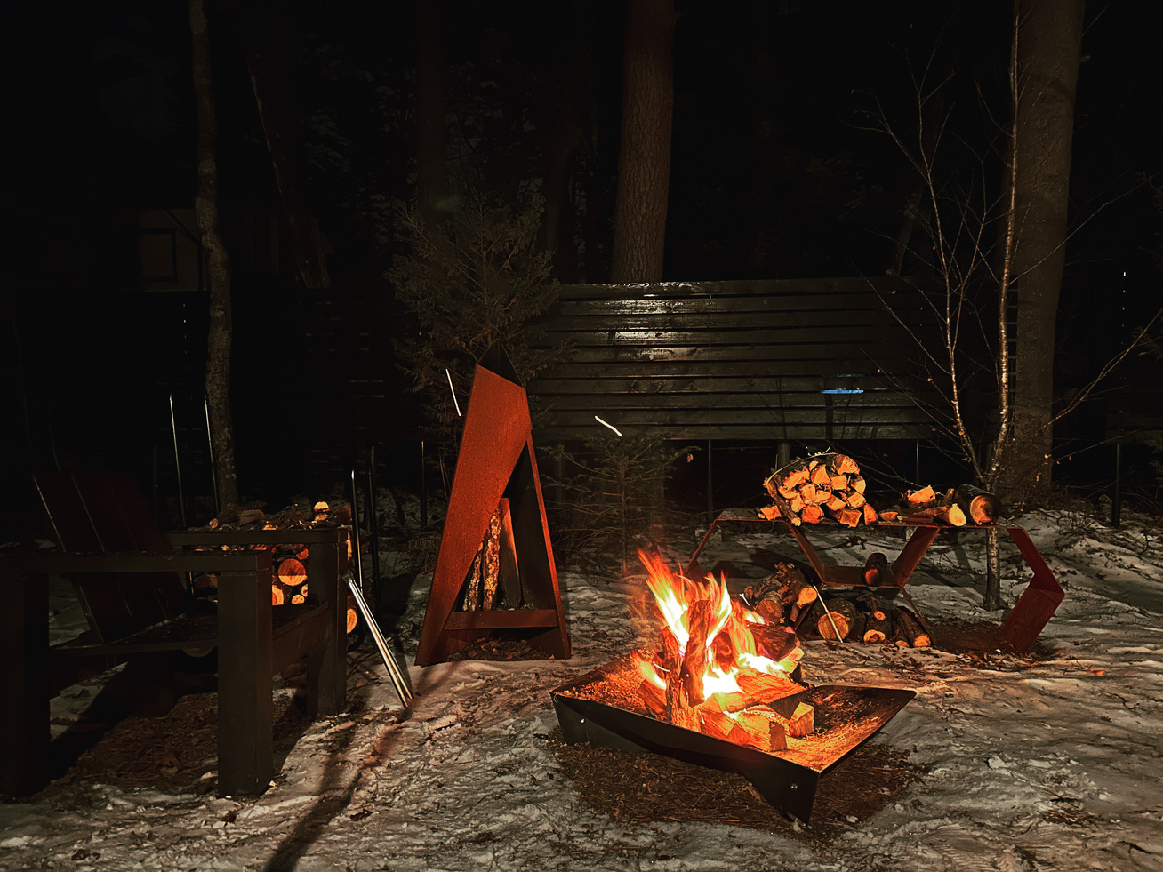 【NEW OPEN 光HIKARI】三角屋根・露天風呂・キッチン・苔庭・BBQ焚火レンタル・ペット可