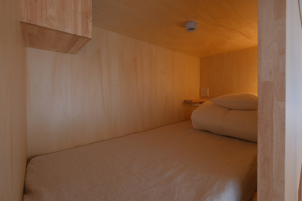 ドミトリールーム　ベッド内