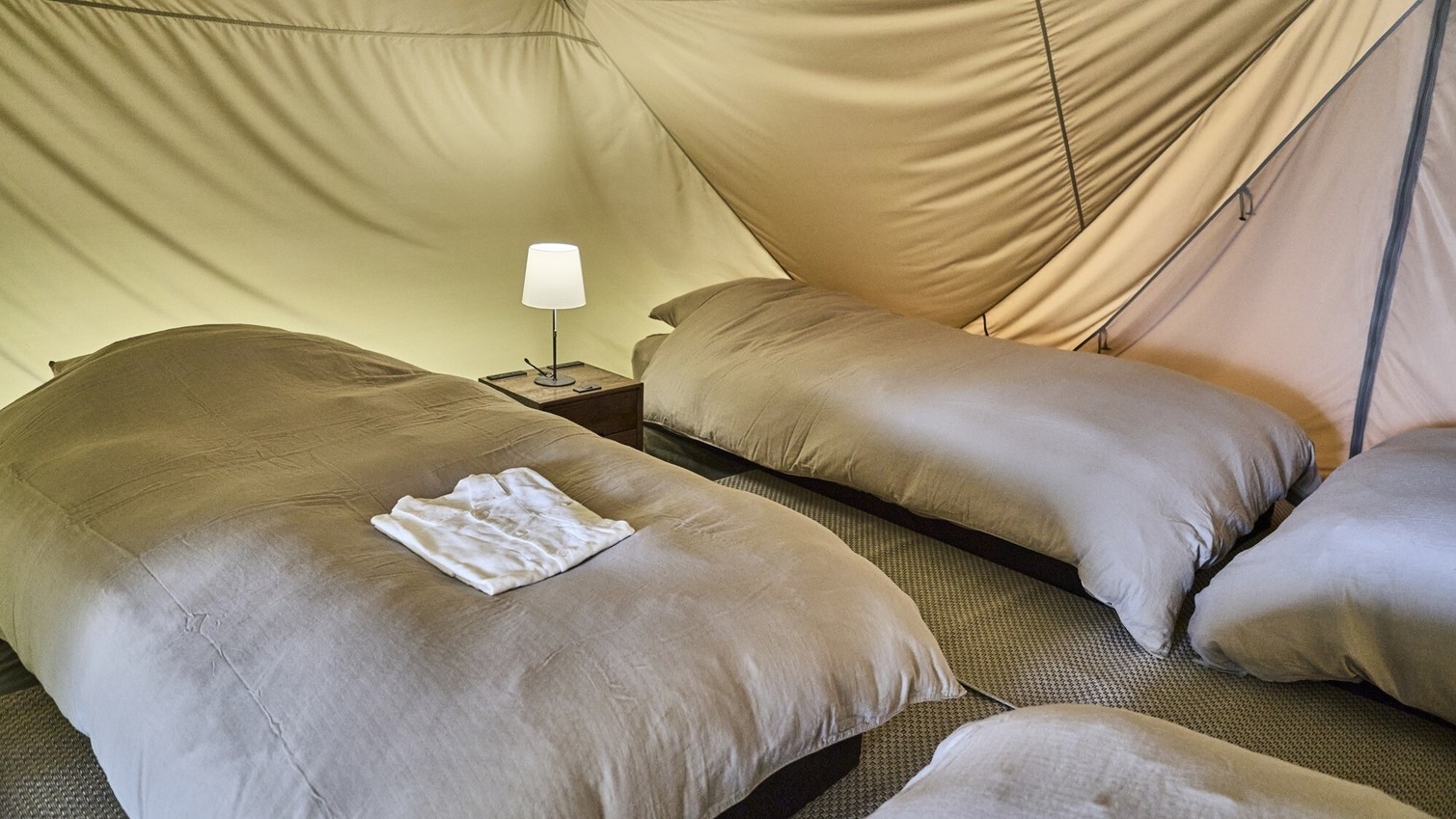 【楽天月末セール】【TENT】福岡の景色を一望！贅沢なキャンプを愉しむ（2食付）