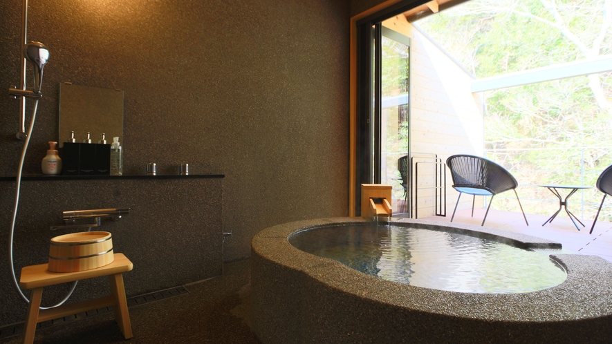 客室-あき-■天然石モザイクタイルの半露天風呂