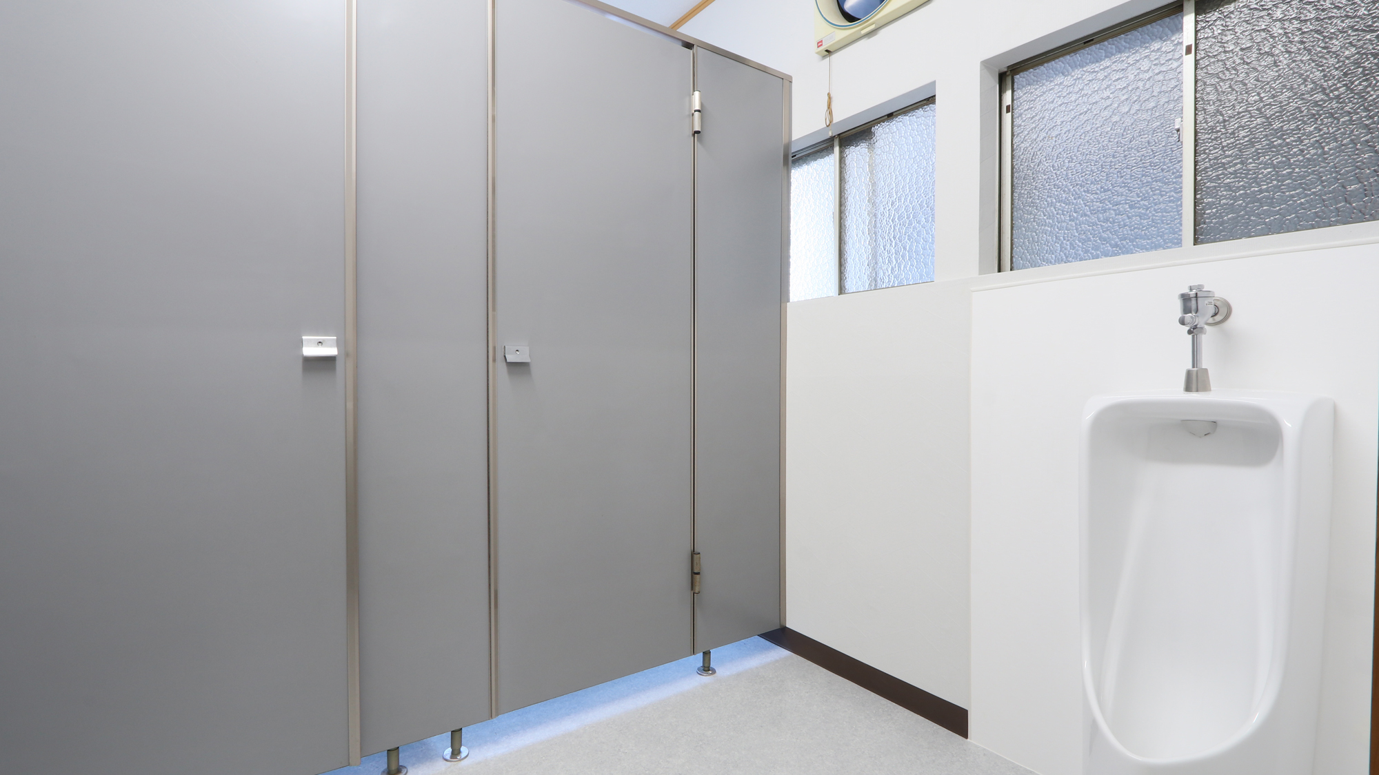 【2階男性用トイレ】　