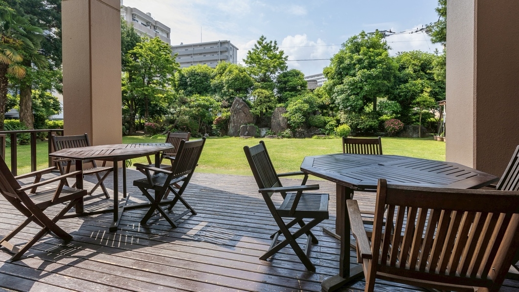 【夏限定！】＼爽快ビアガーデン付き！／和洋中バイキング食べ飲み放題プラン