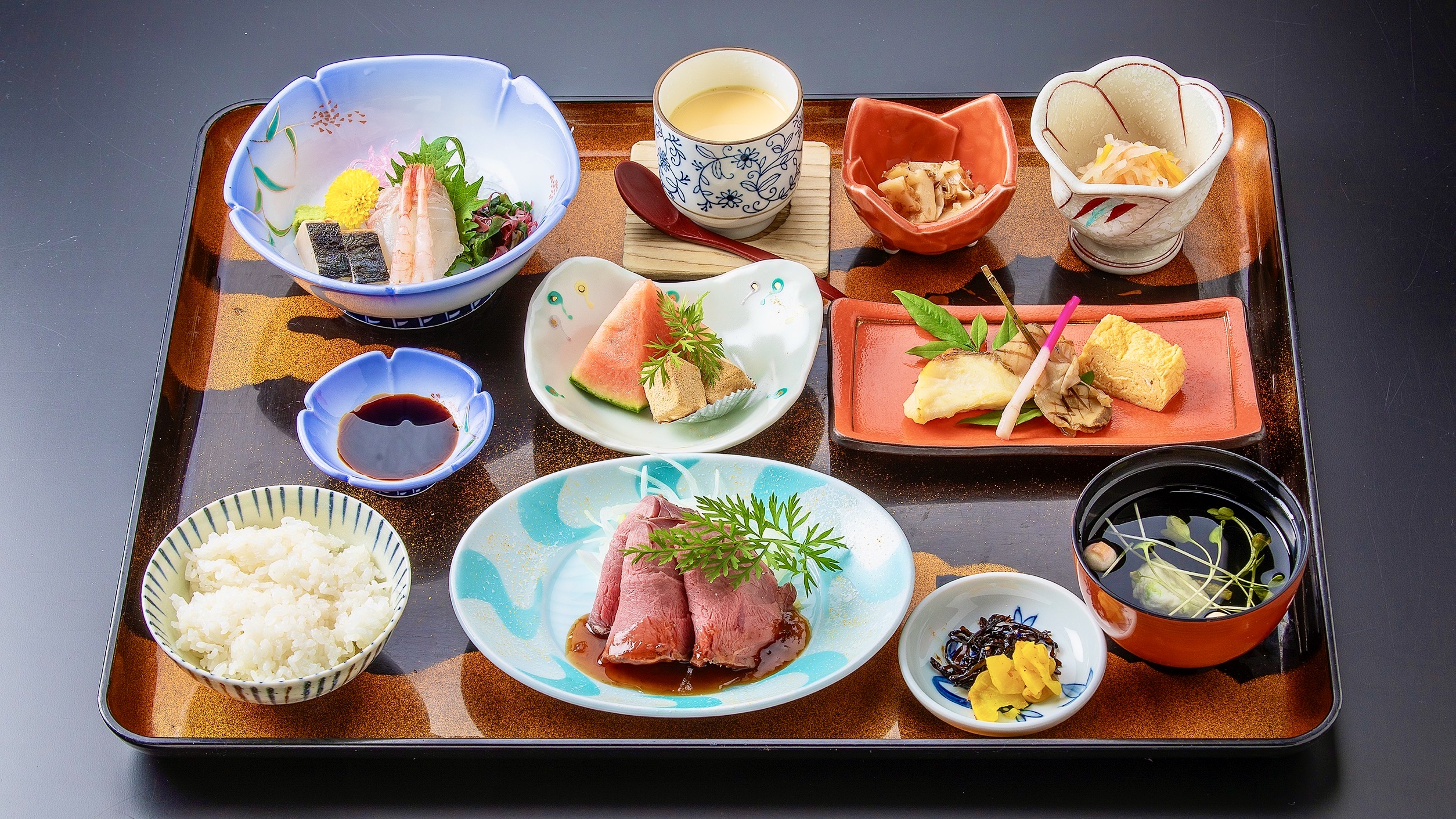 夕定食（2500円）