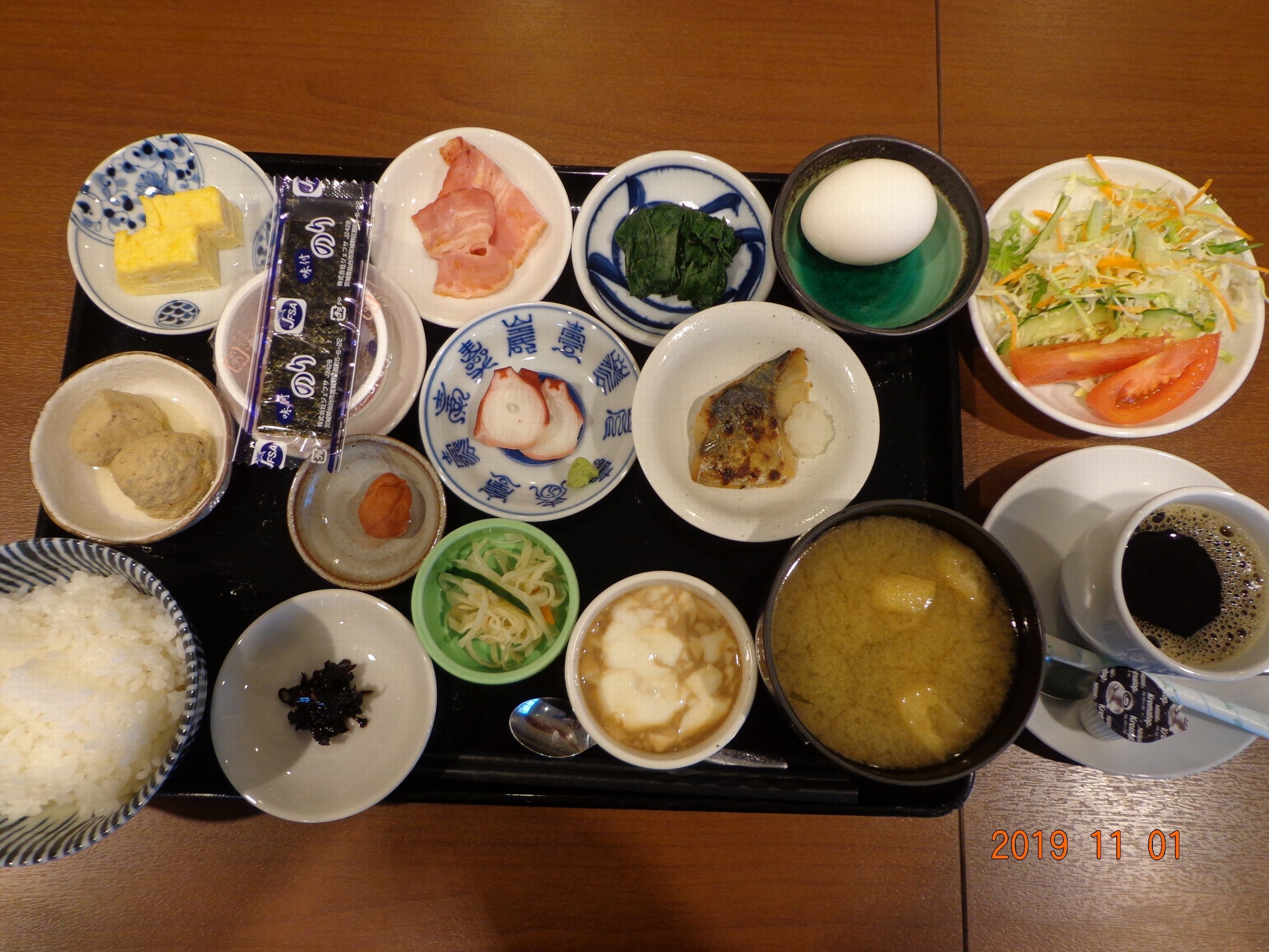 朝食の一例（日替り和定食）