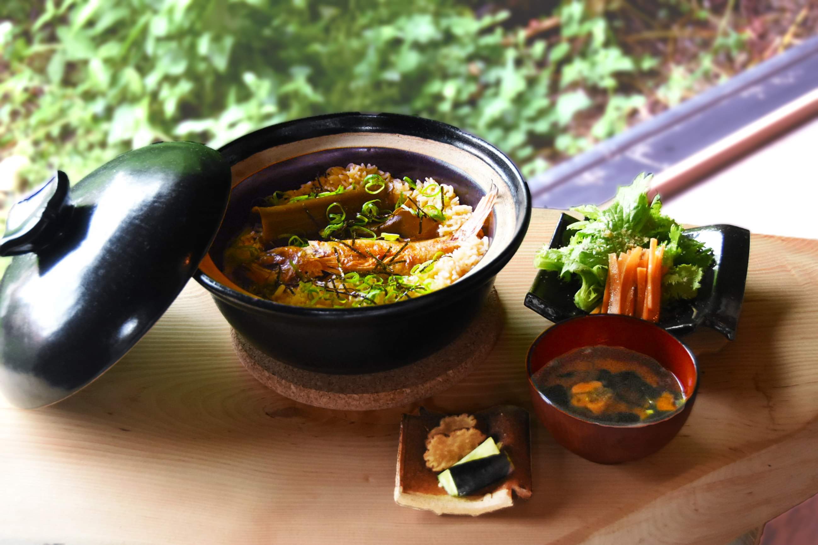 朝食のノドグロ炊き込みご飯