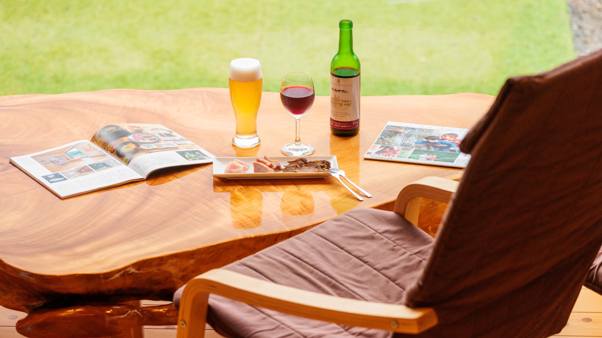 ・【アルコール】お好みのドリンクと地鶏のおつまみで贅沢なひと時を