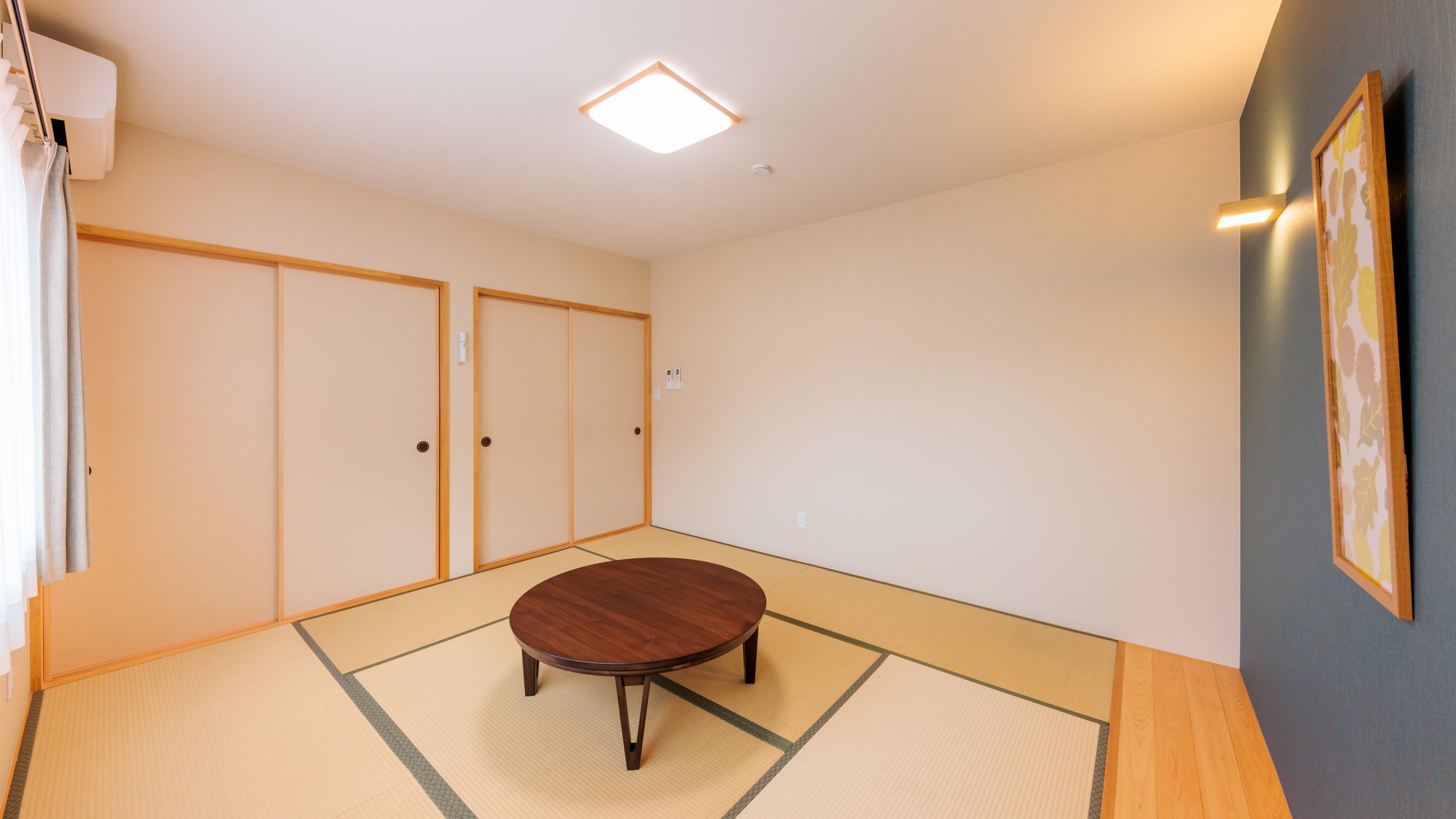 ・【樫の間】2階山側の和室です。4名様までお泊りいただけます