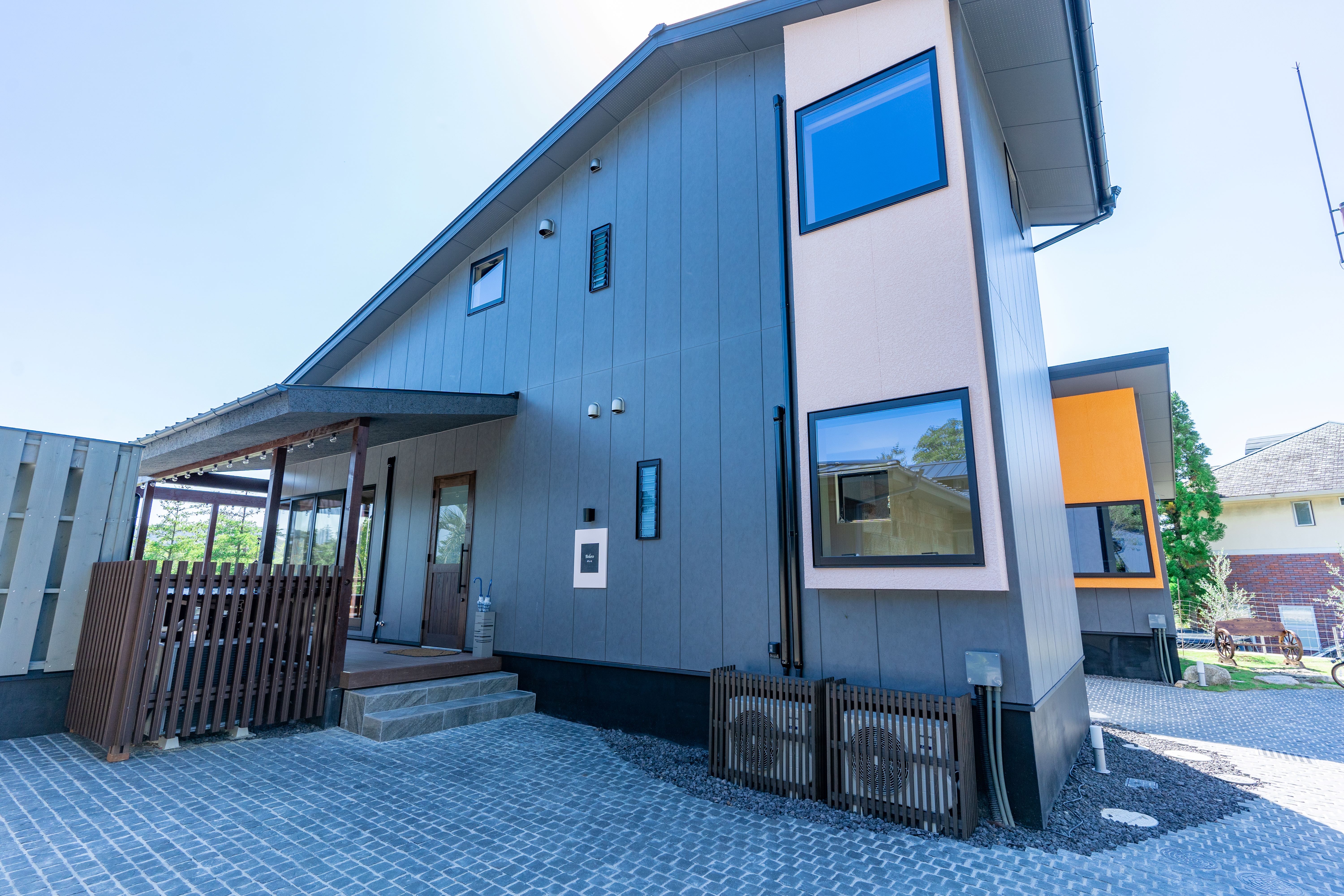 2階建て・プールサイト棟【ボレロ】