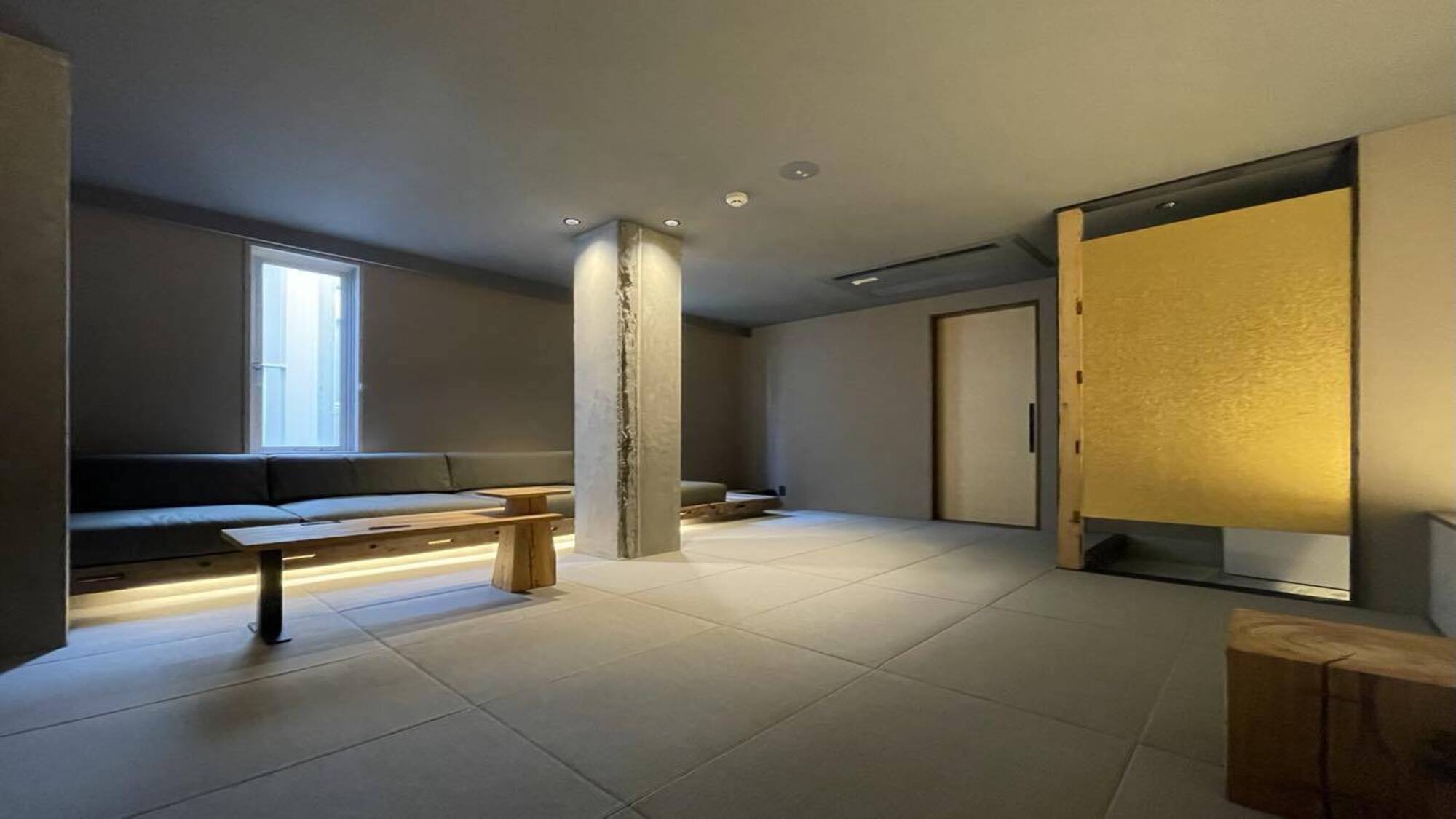 客室（デラックスツインルーム）