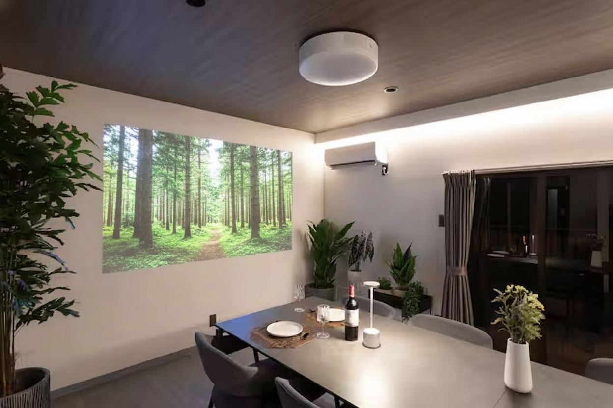 〔EAST〕リビング 