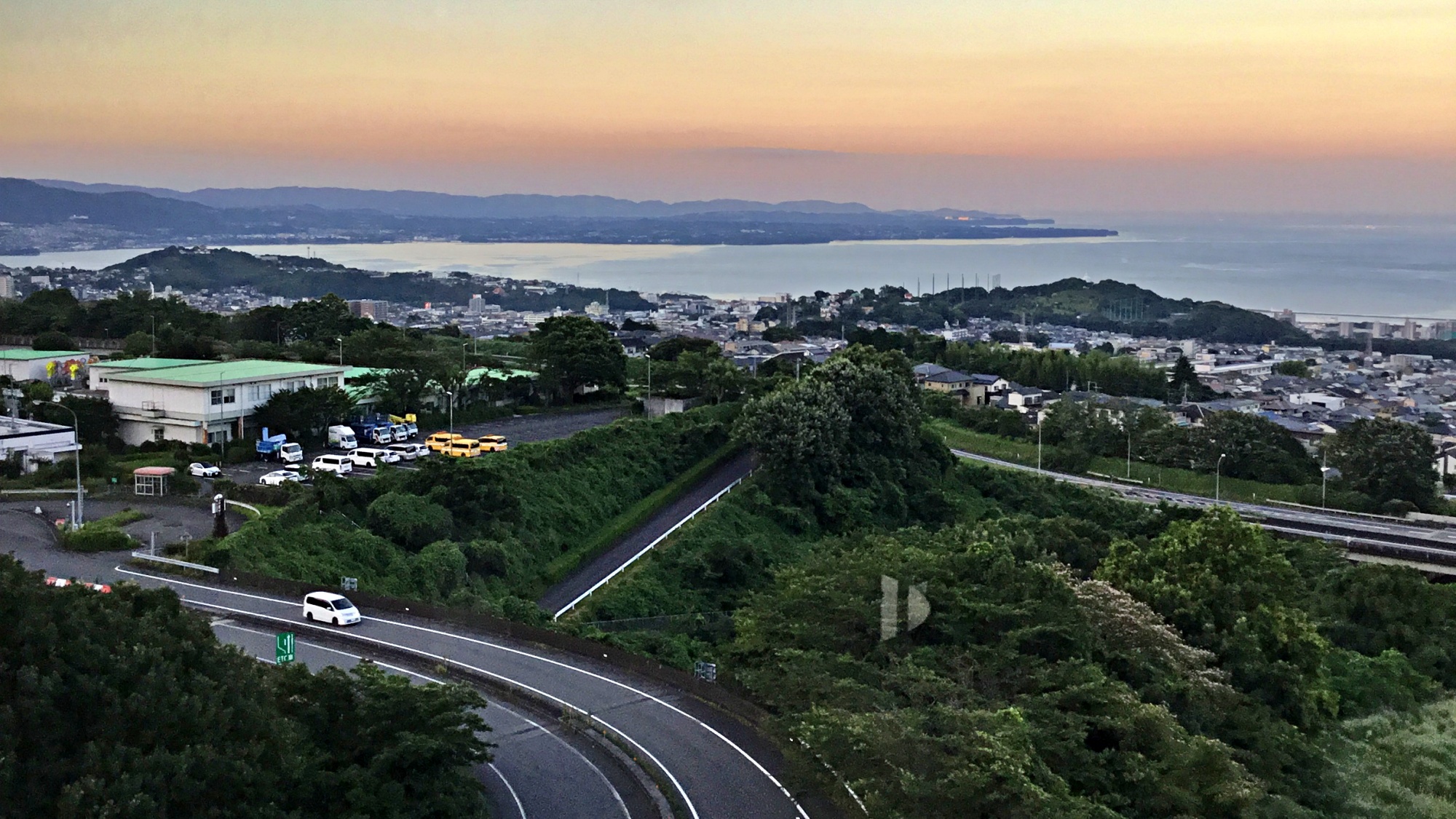 別府湾ビューのお部屋からの景色をお楽しみください。