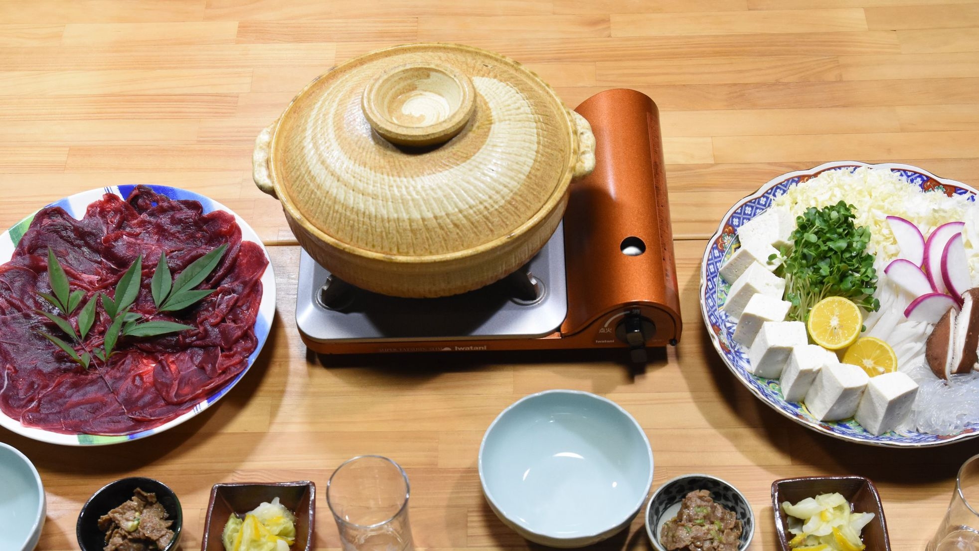 【ジビエ鍋プラン】1泊2食★鹿肉のしゃぶしゃぶ鍋です。