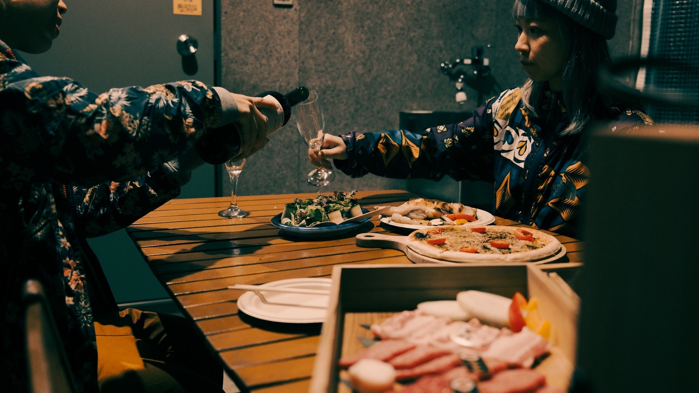 【人気No.1】宮崎牛×絶景BBQプラン｜野生馬が息づく都井岬で、何もしない贅沢を。＜1泊夕食付＞