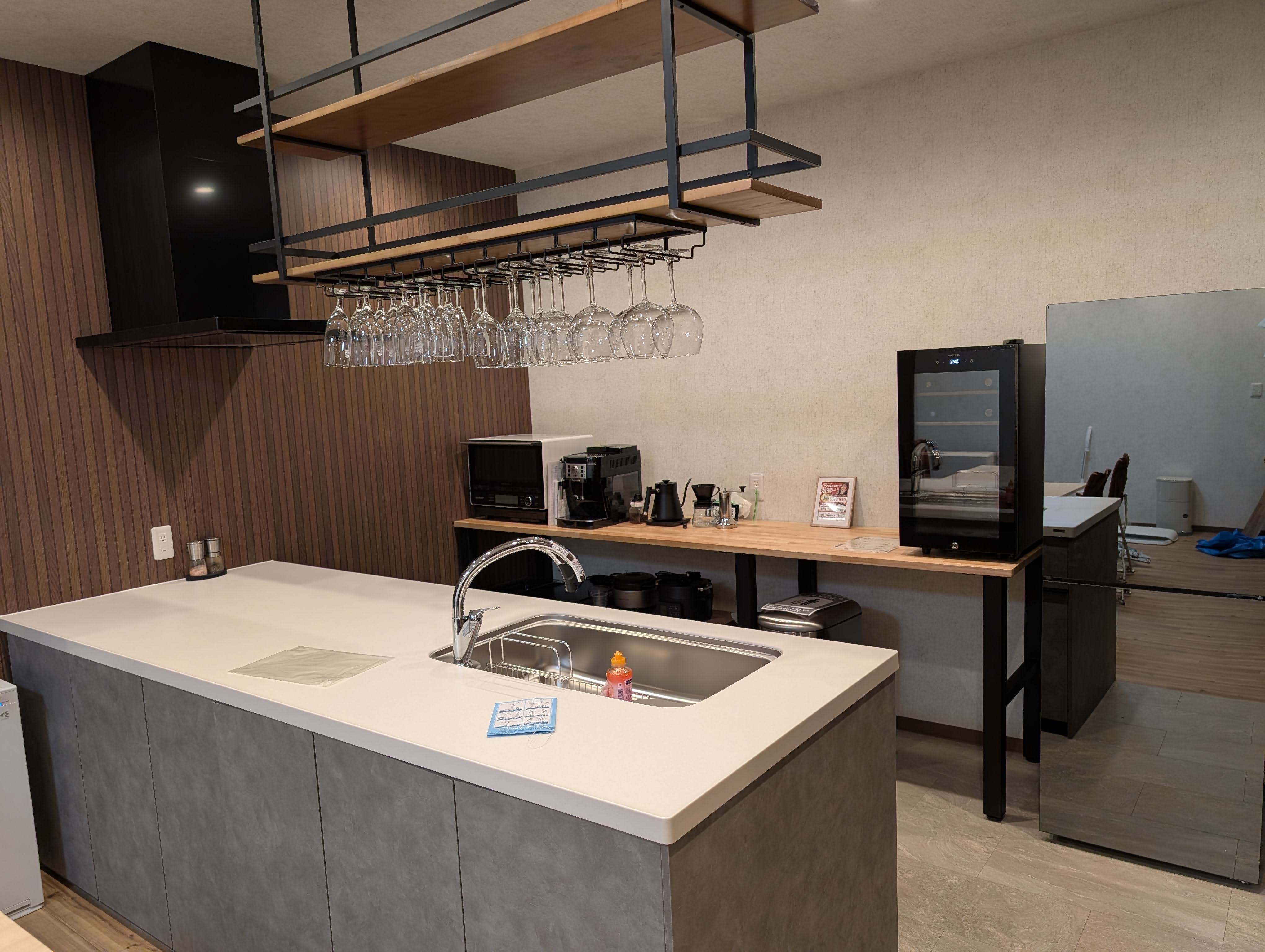 【愛犬可】ダイニングヴィラ（薪テントサウナ・BBQ機材付き）