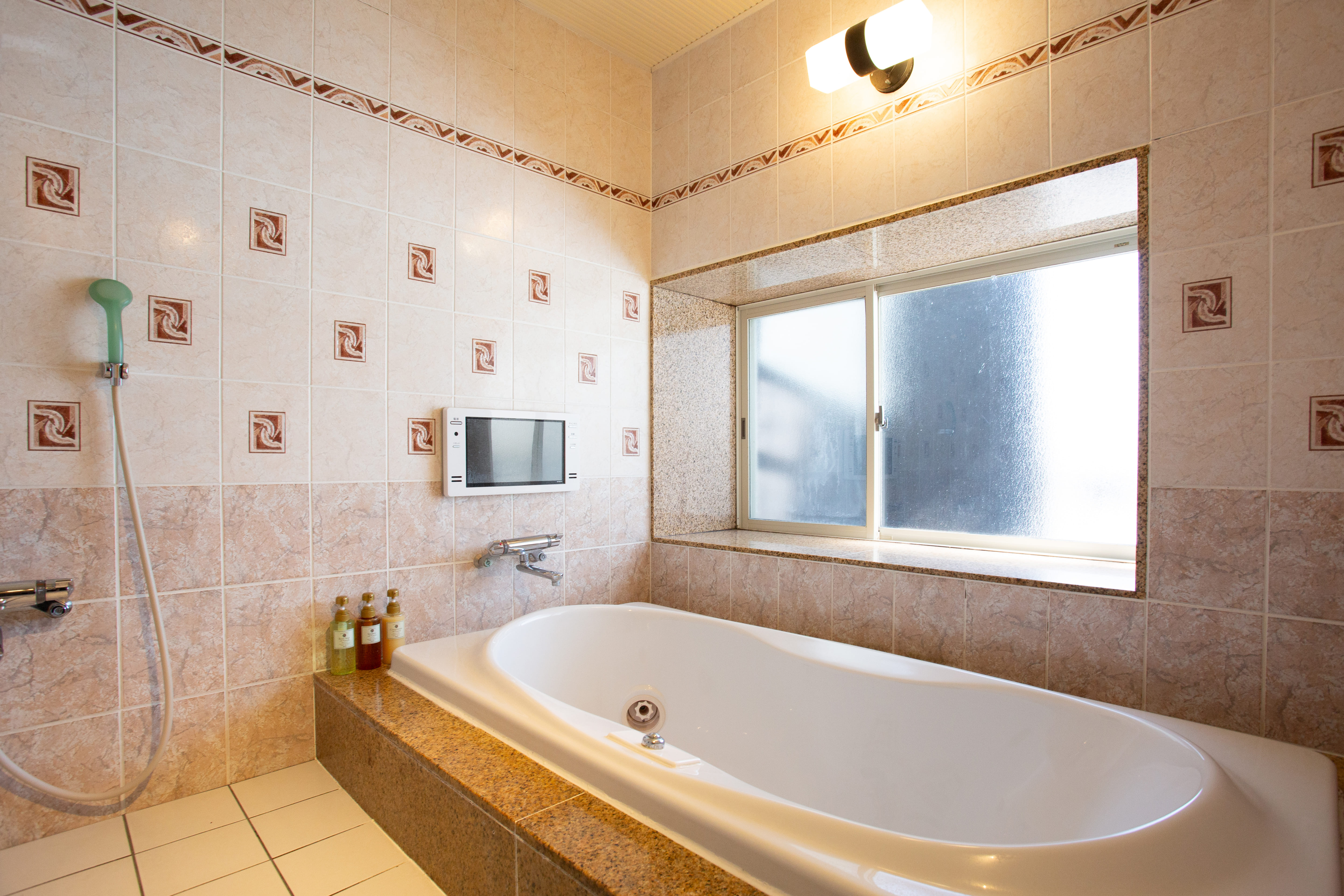 客室内バスルーム一例