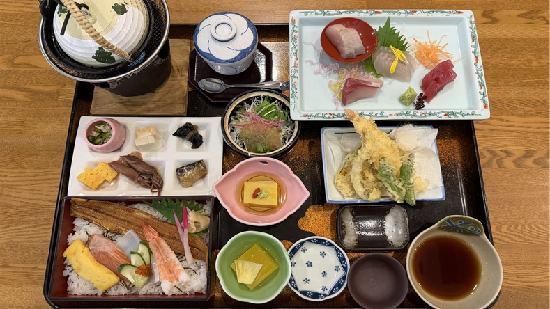 【夕食少量プラン】　美味しい料理を少しづつ、ちょっと優雅な鹿久居御膳　