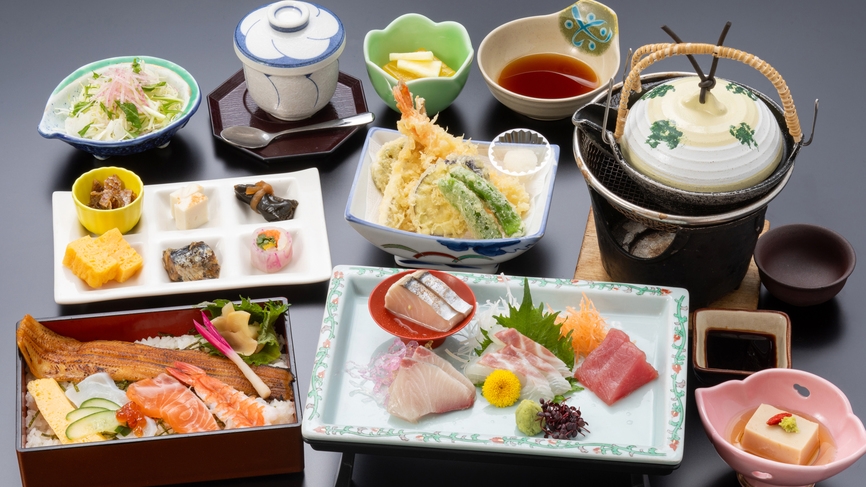 【夕食少量プラン】　美味しい料理を少しづつ、ちょっと優雅な鹿久居御膳　