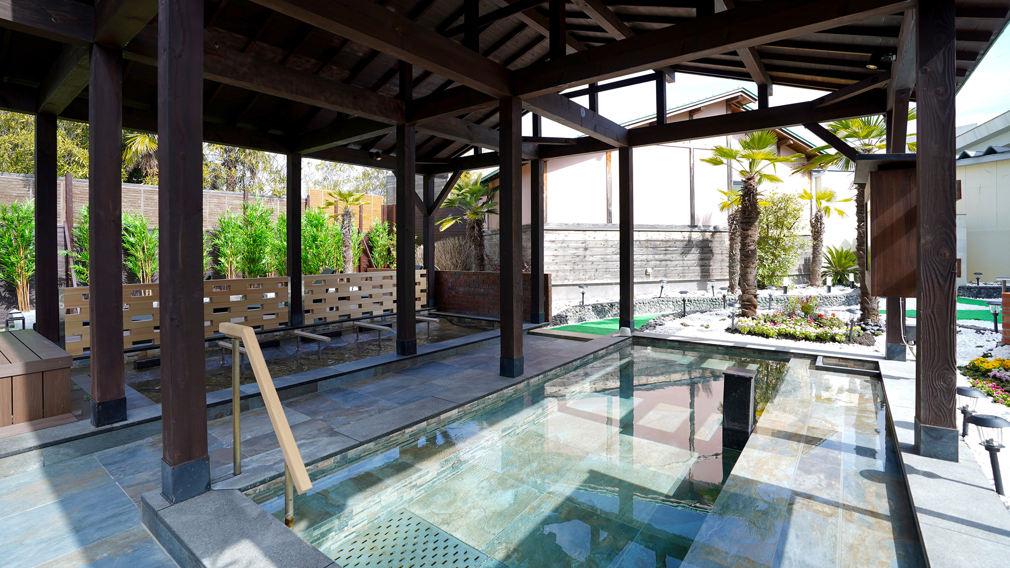 グランアップル神戸三田