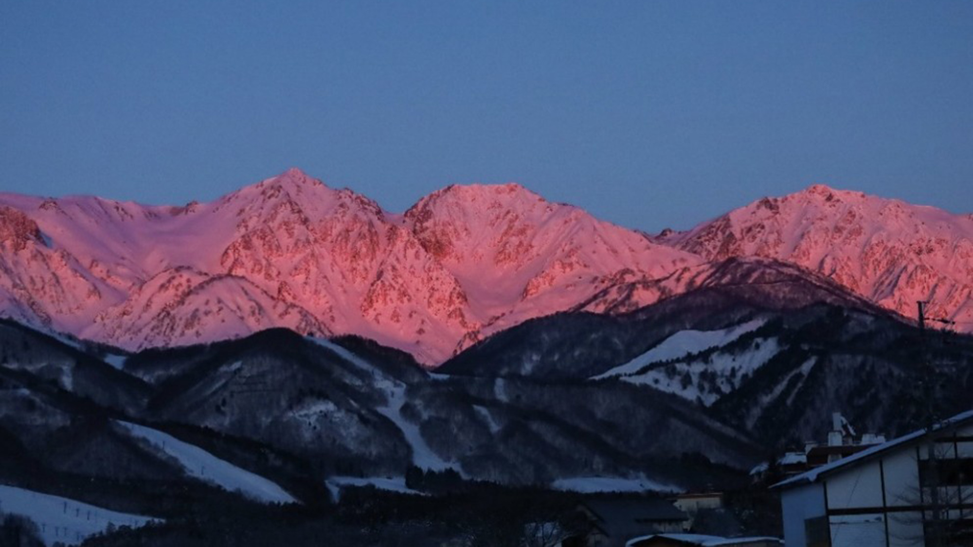 ・【リゲル Pro. ストーブプラス】北アルプスに色づく霜月を、最高峰の空間でご覧ください
