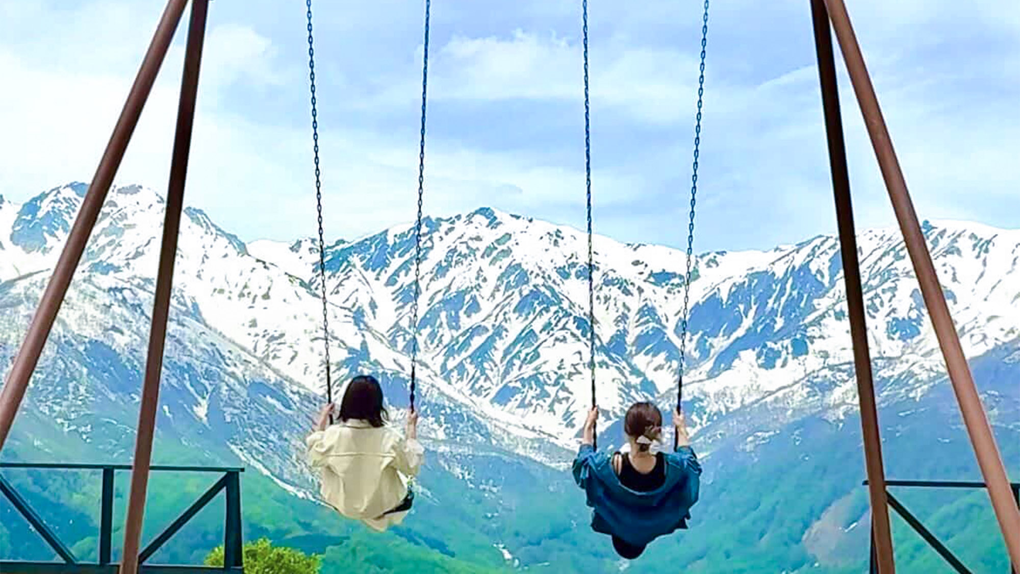 ・【Yoo-Hoo! SWING】足元に広がる山々と空の青さ。心も体も解き放たれる瞬間