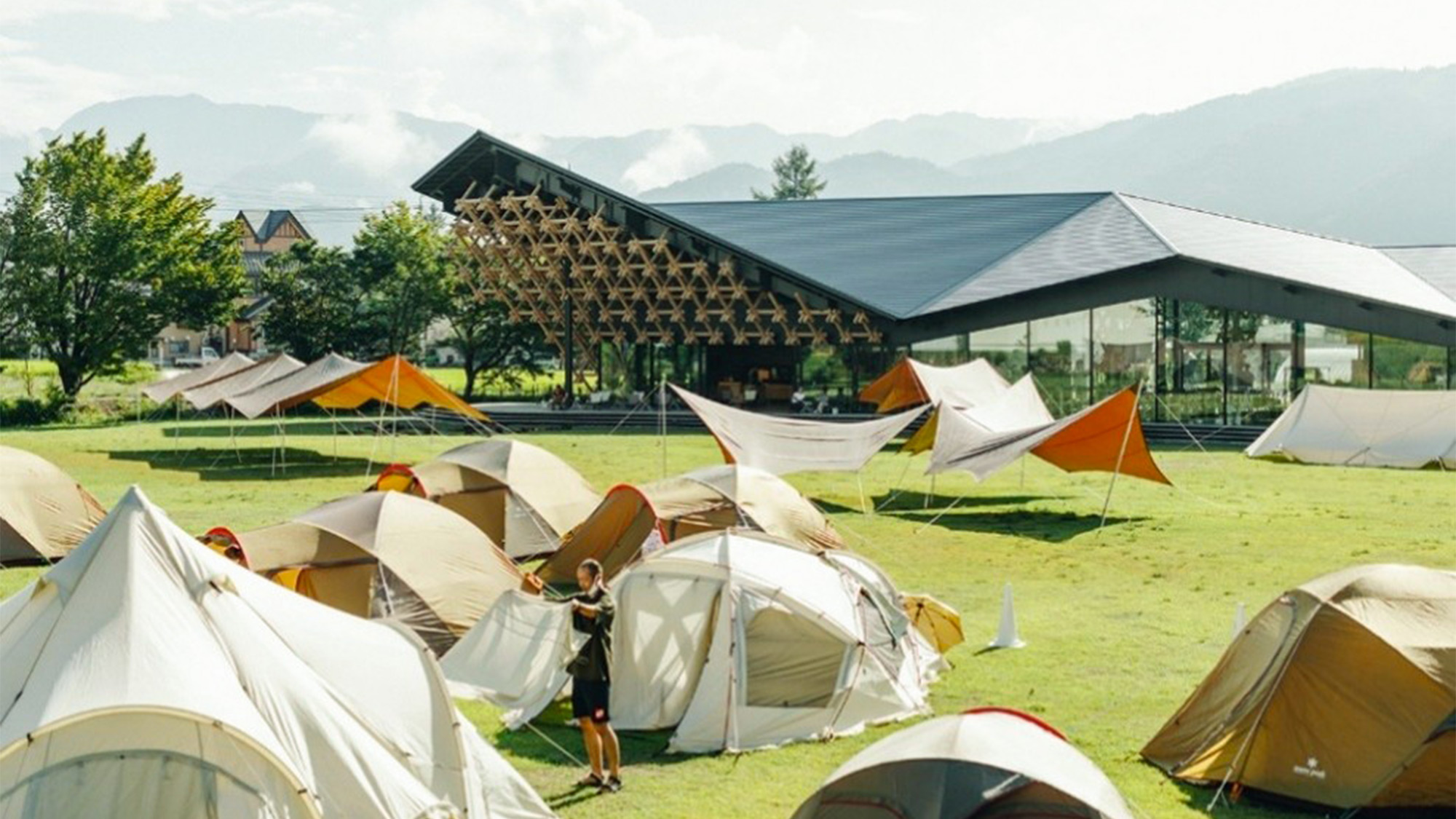 ・【芝生エリア・グループ貸切】1日1団体限定の貸切プラン白馬三山のパノラマをバックに特別なひとときを
