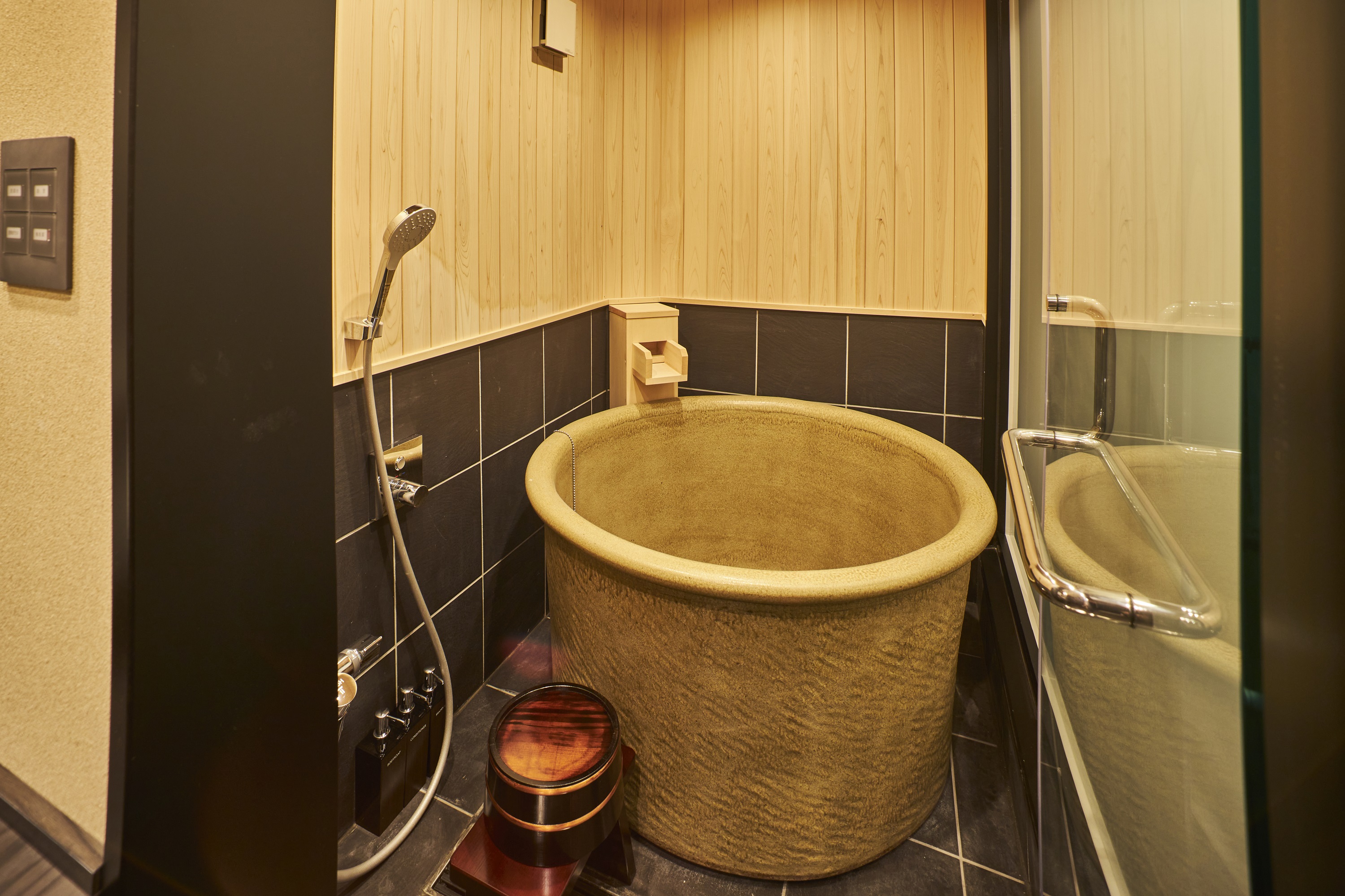 ■スーペリアツインルーム＆スイートルーム　釜風呂