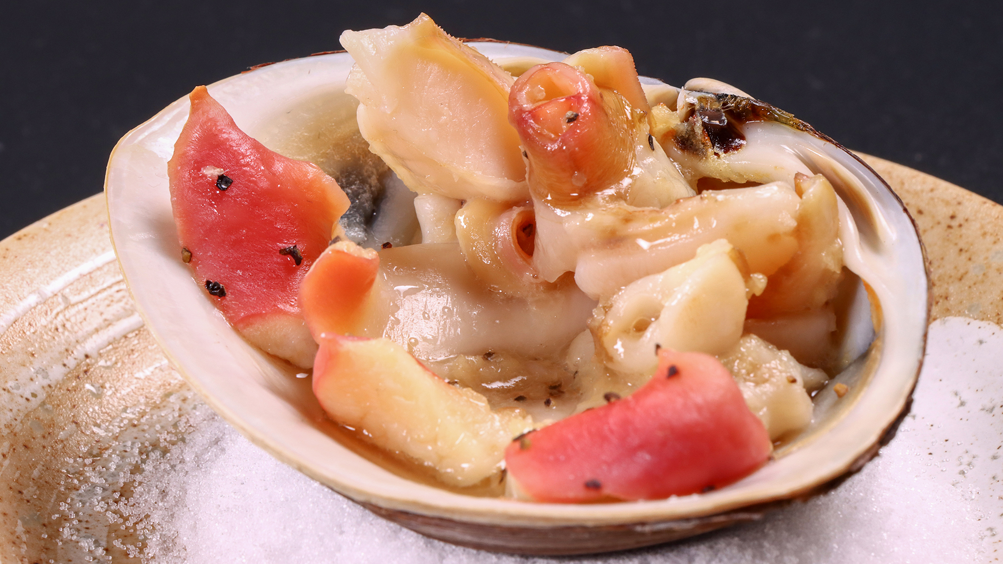 #料理　季節限定！ホッキ貝のソテー