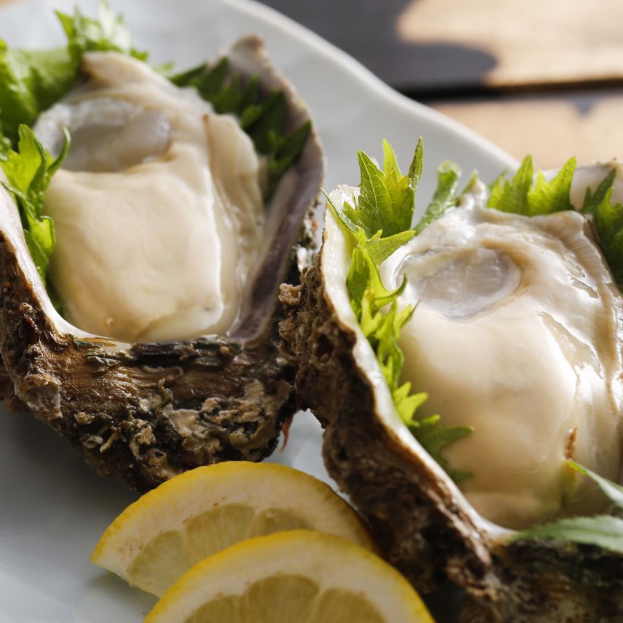 【夏の味覚】天然岩牡蠣と海賊焼きプラン