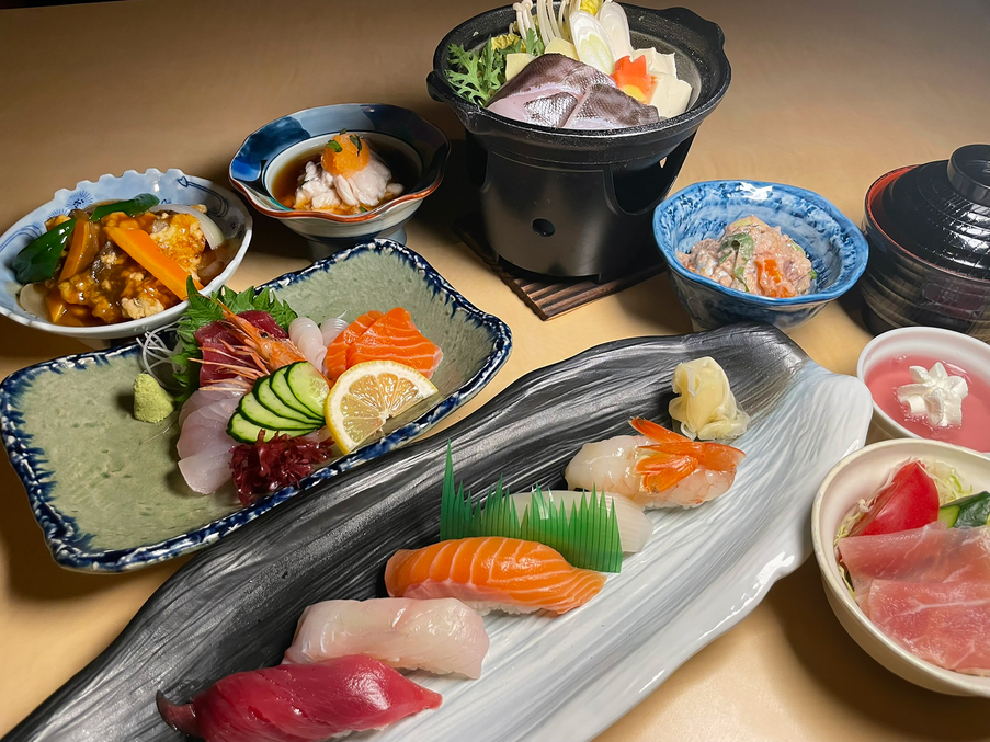 【2食付】★☆★【期間限定】『雪灯り膳』と『朝御膳』お食事＆温泉で満足STAY !《冬季限定プラン》