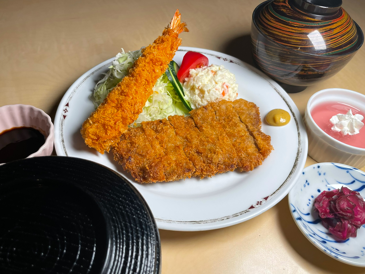 ビジネスプラン用夕食※連泊の場合は 和・洋・中など数種類の定食の中からお選びいただけます