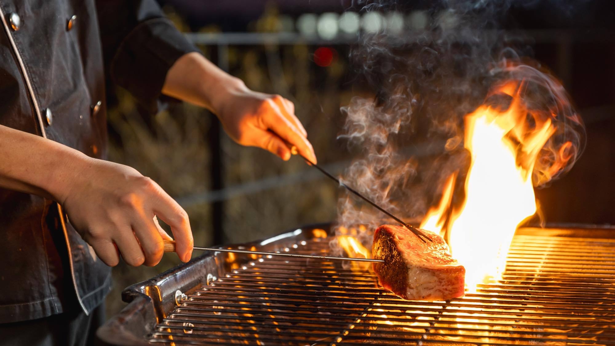 A4〜5ランク“甲州牛ロース”全8品【目の前で焼きたてをご提供】朝食はお部屋へお届け〜全室露天付客室