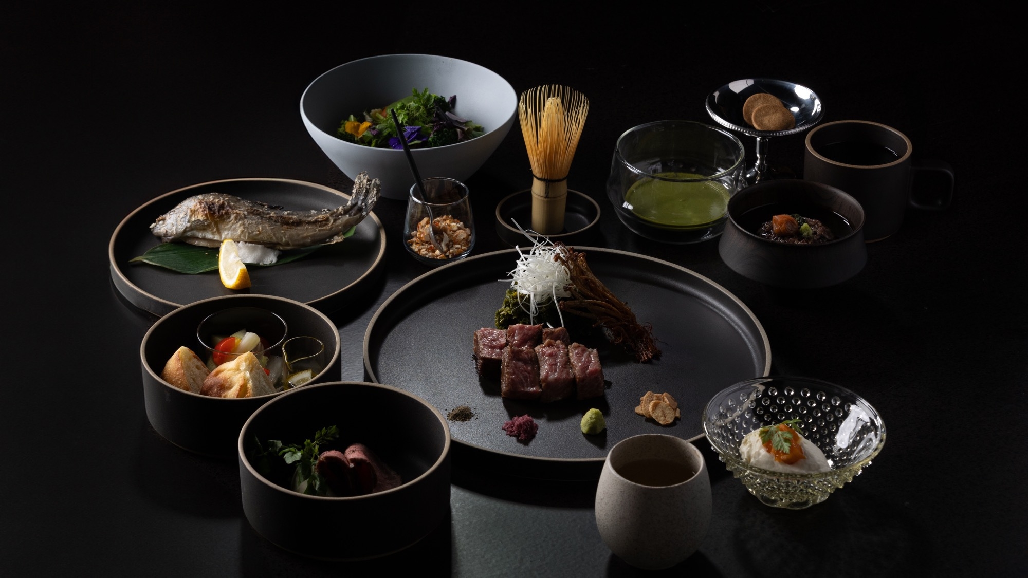 【LUXDAYSセール】“甲州牛ワインビーフ”全8品【目の前で焼きたてをご提供】朝食はお部屋へお届け