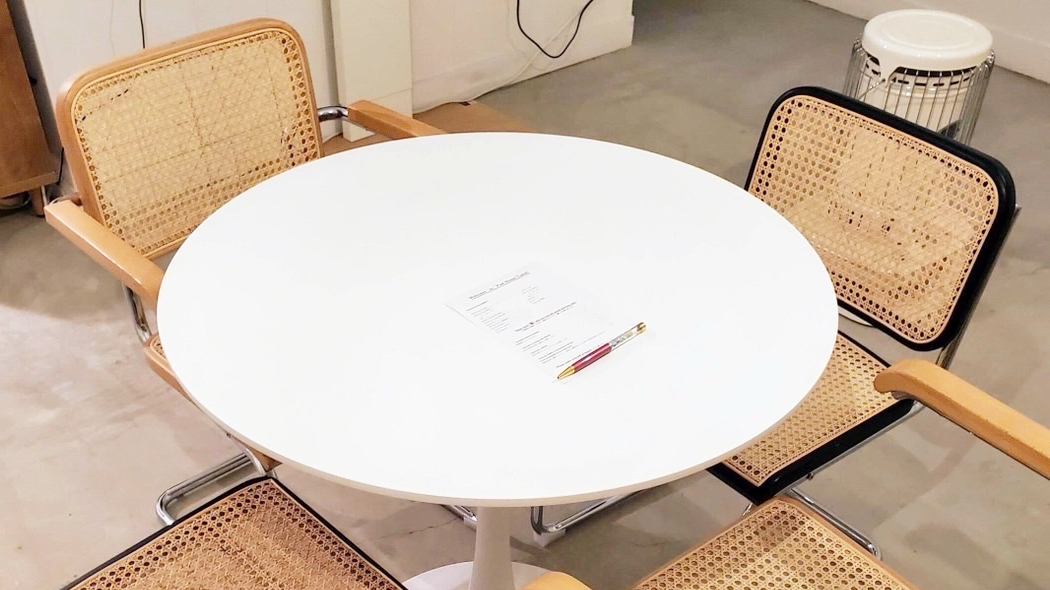 ダイニングテーブル