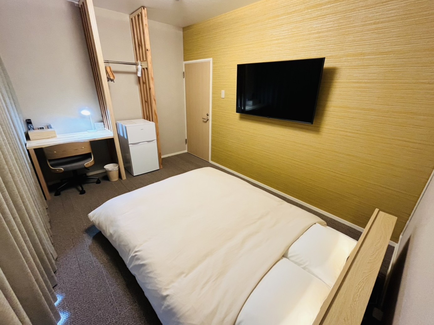 4階ワケあり部屋D