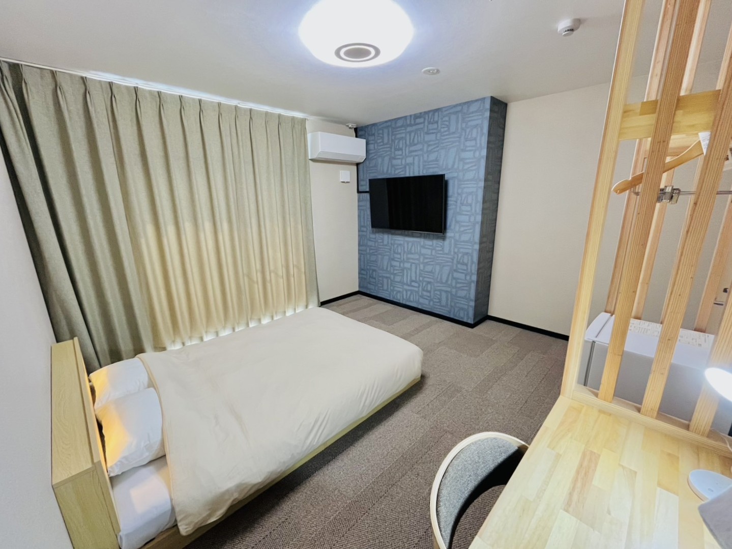 4階ワケあり部屋B