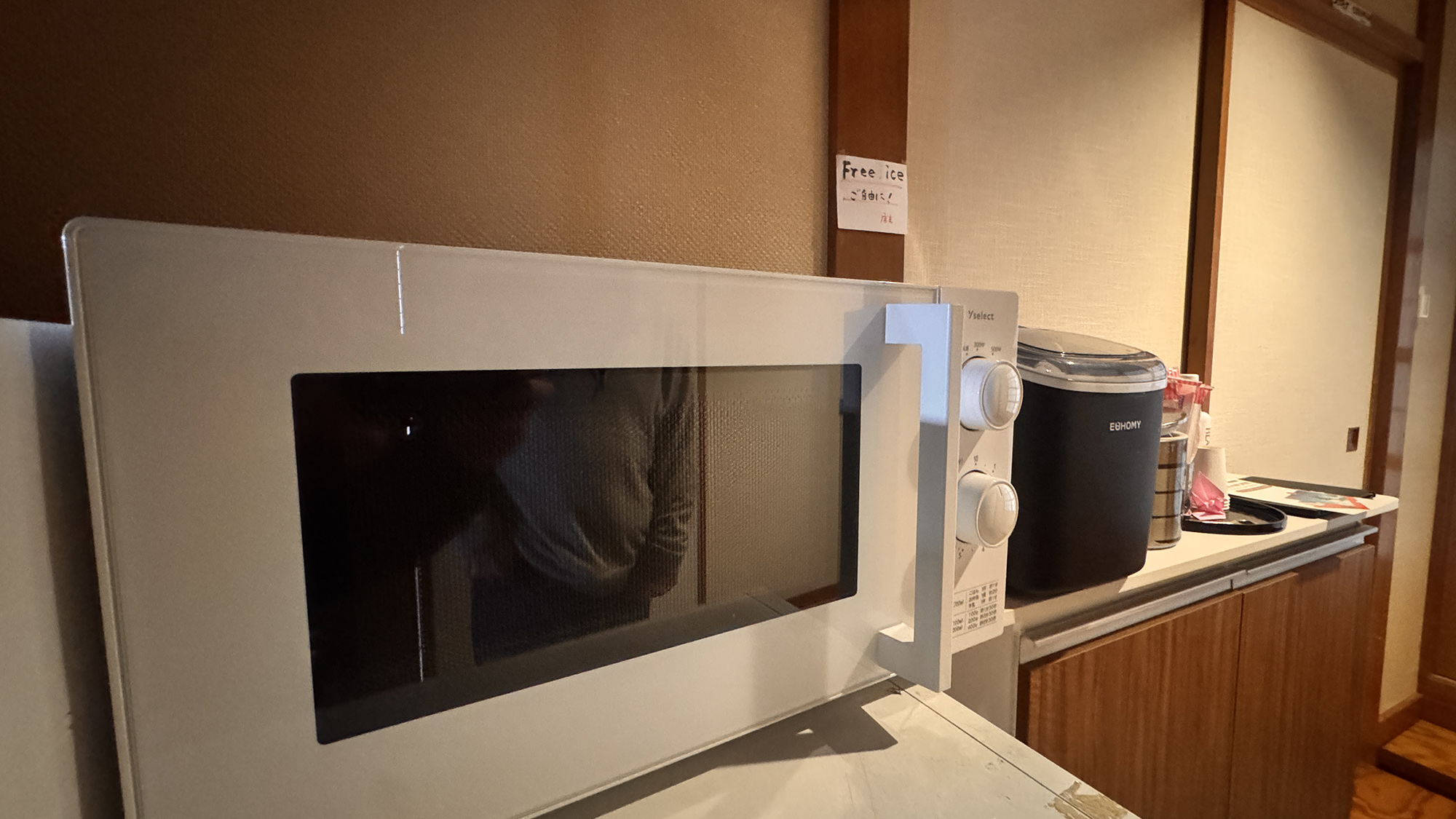 【客室】ペット宿泊ルーム　電子レンジ