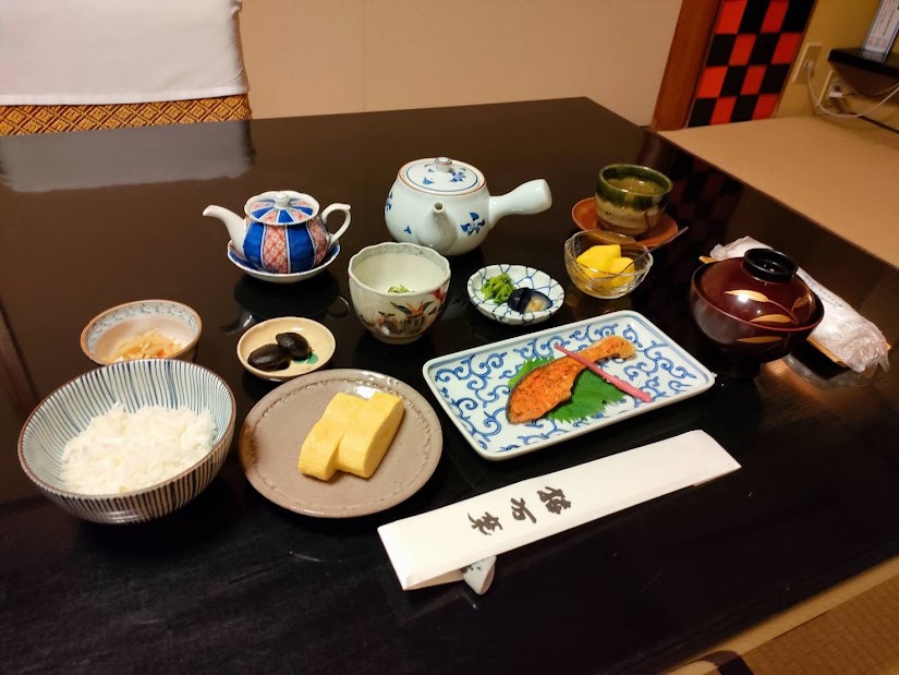 ☆京都らしいおばんざいが盛り沢山♪朝食付きプラン（夕食無、朝食付）☆