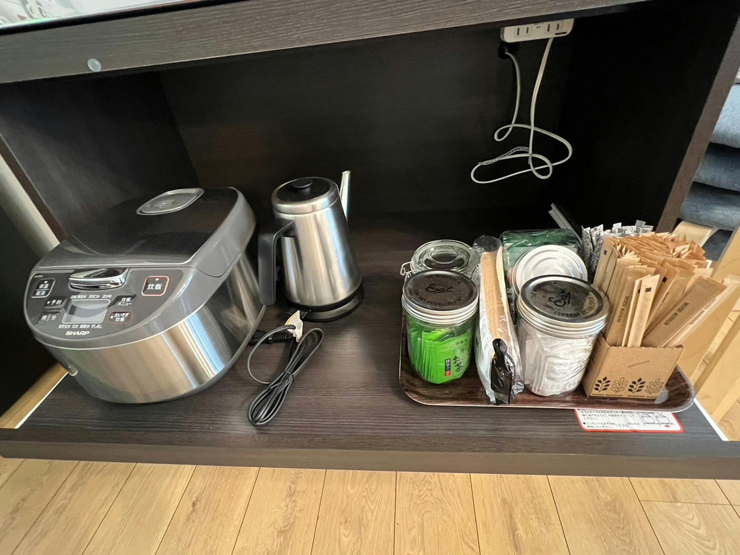 炊飯器もあります。