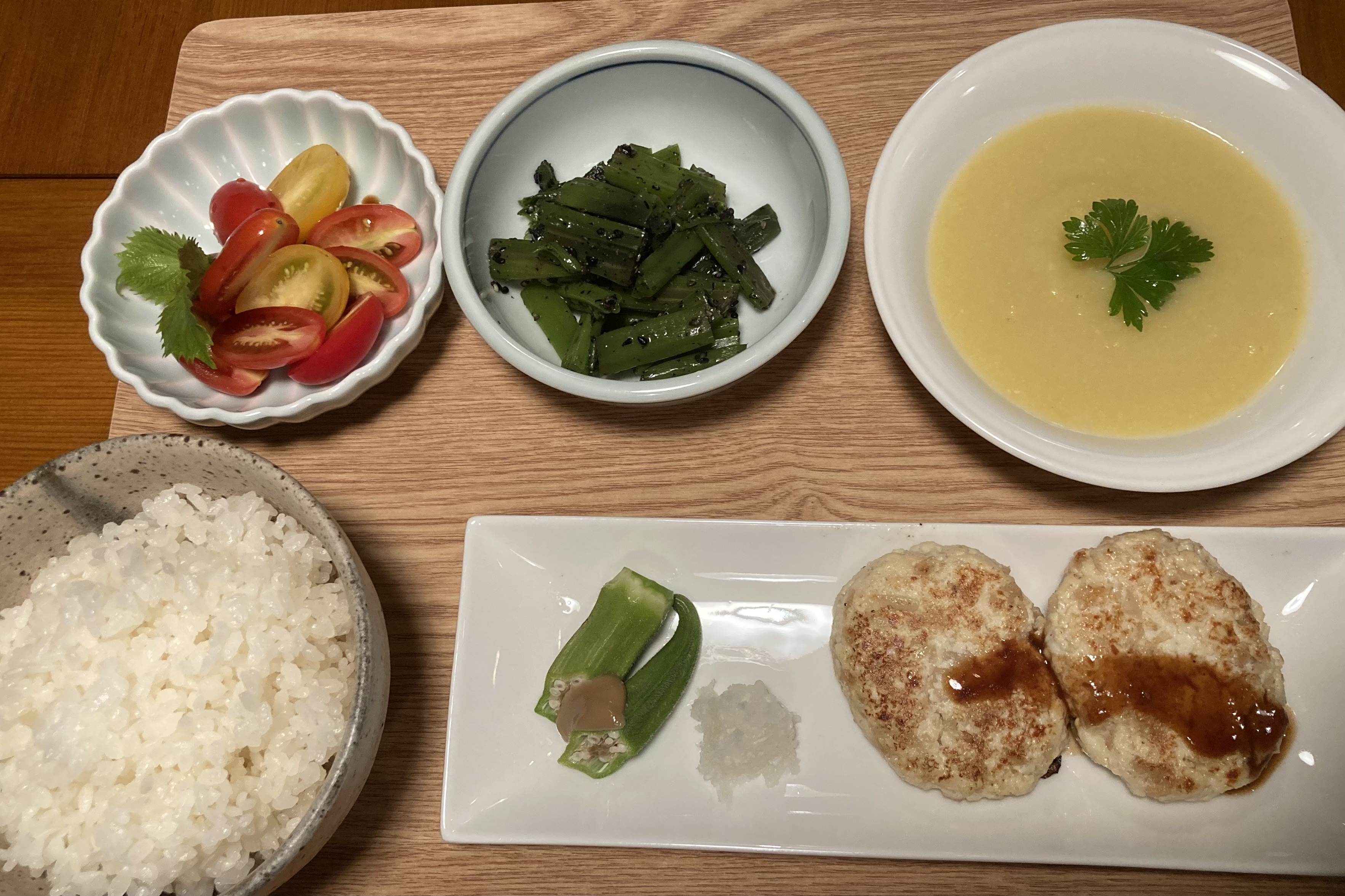 一汁三菜の日替わり定食3