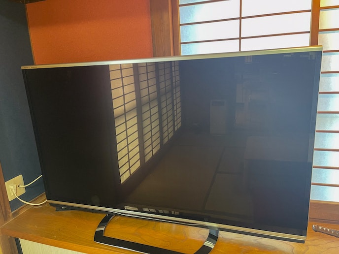 大迫力の６０インチテレビ完備