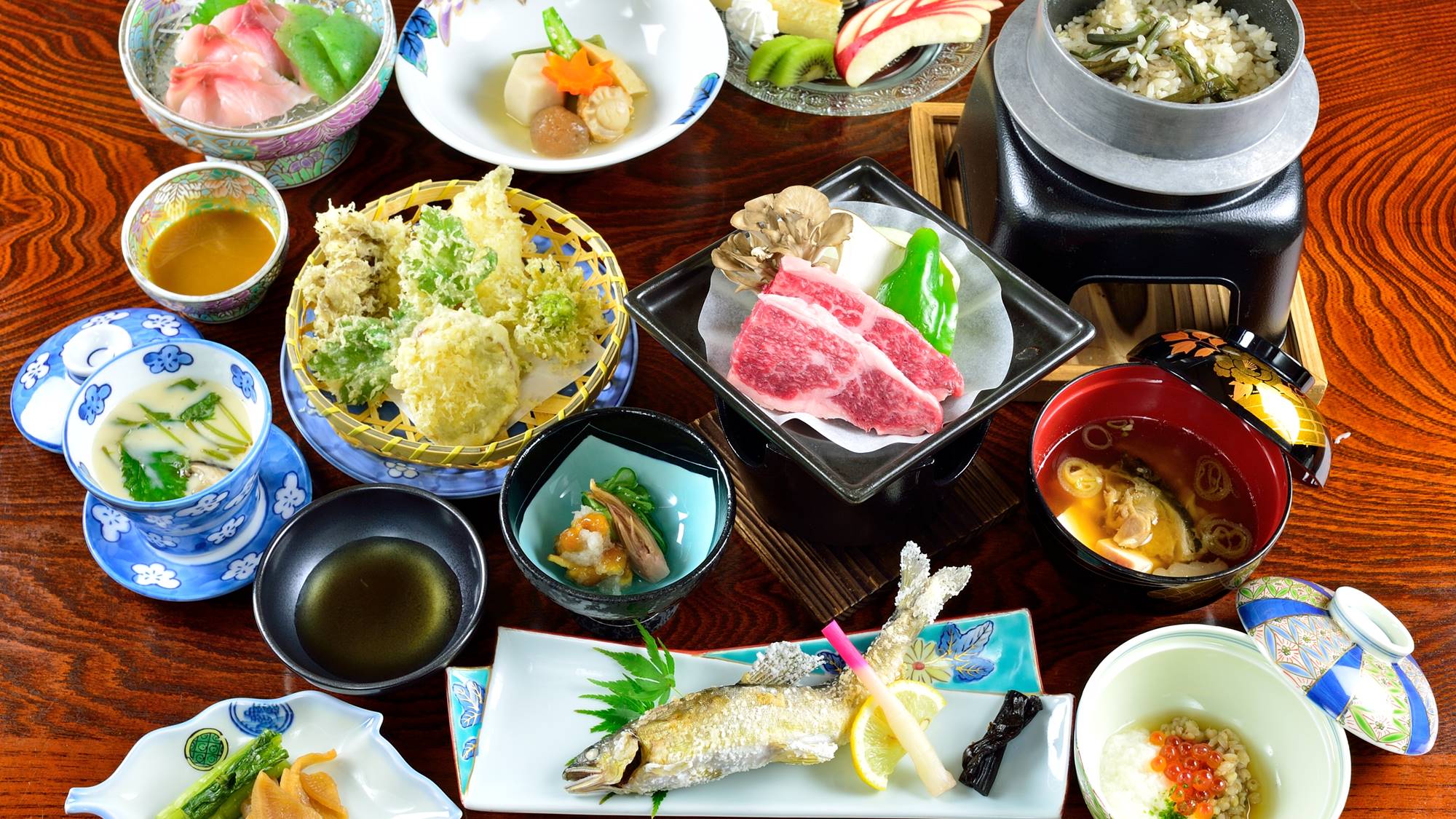 *夕食一例/地の素材を生かした手作り料理