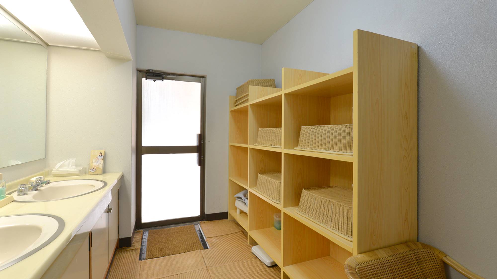 *大浴場（女性）加温、加水、循環は一切なしで24時間、いつでもお好きなときにご入浴していただけます。