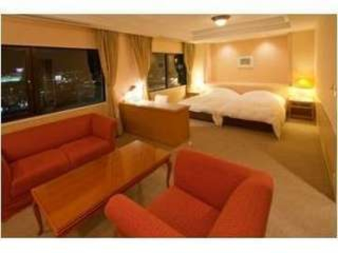 【客室】グランプラザ中津ホテル最上階グランド・スイートルーム
